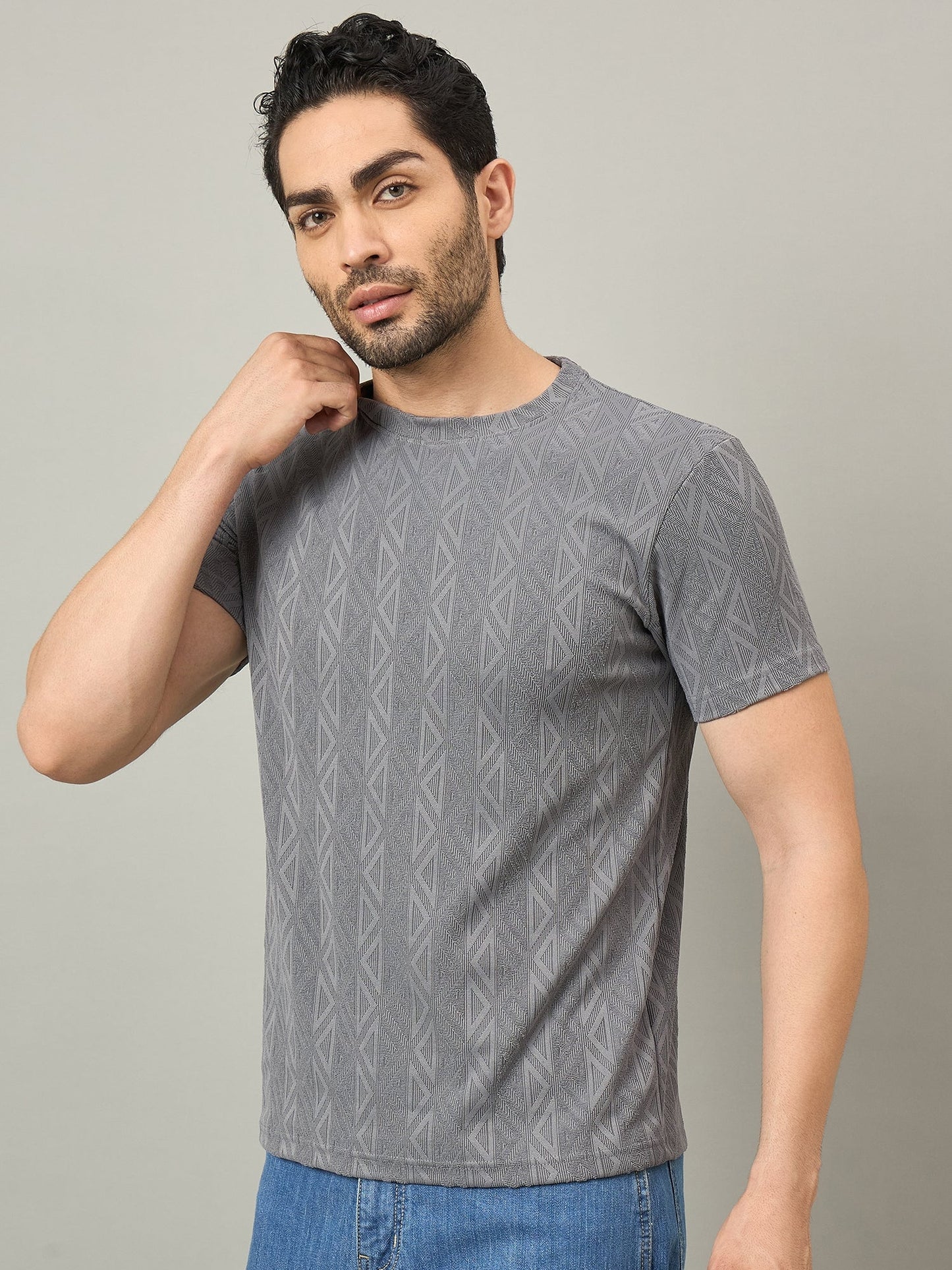 Men Textured Round Neck T-shirt Grey