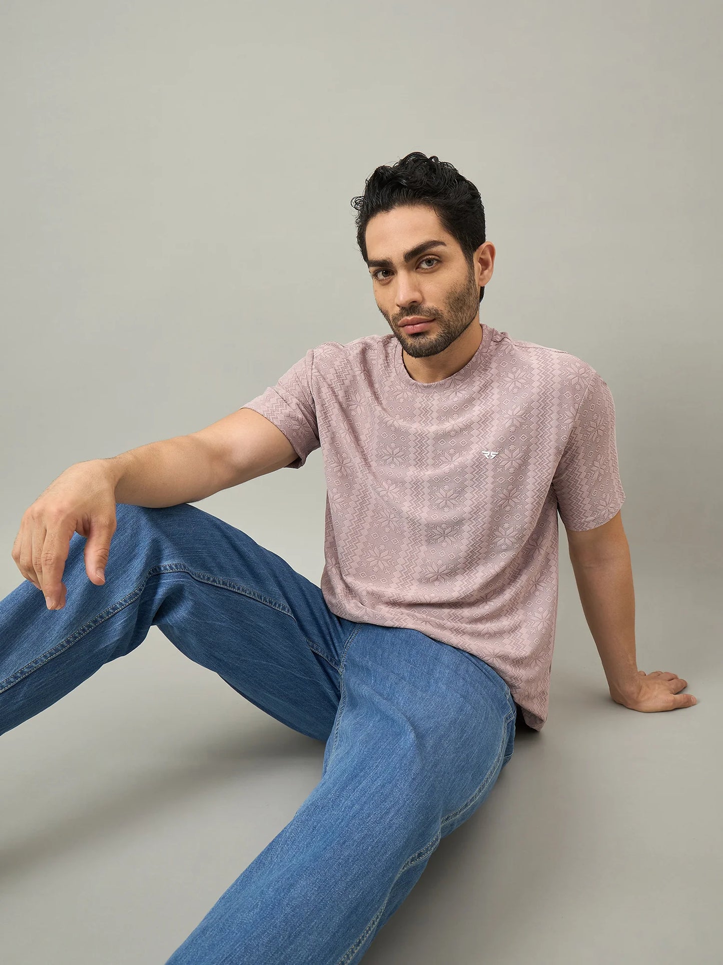 Men Oversized Textured Round Neck Drop Shoulder T-shirt Pink