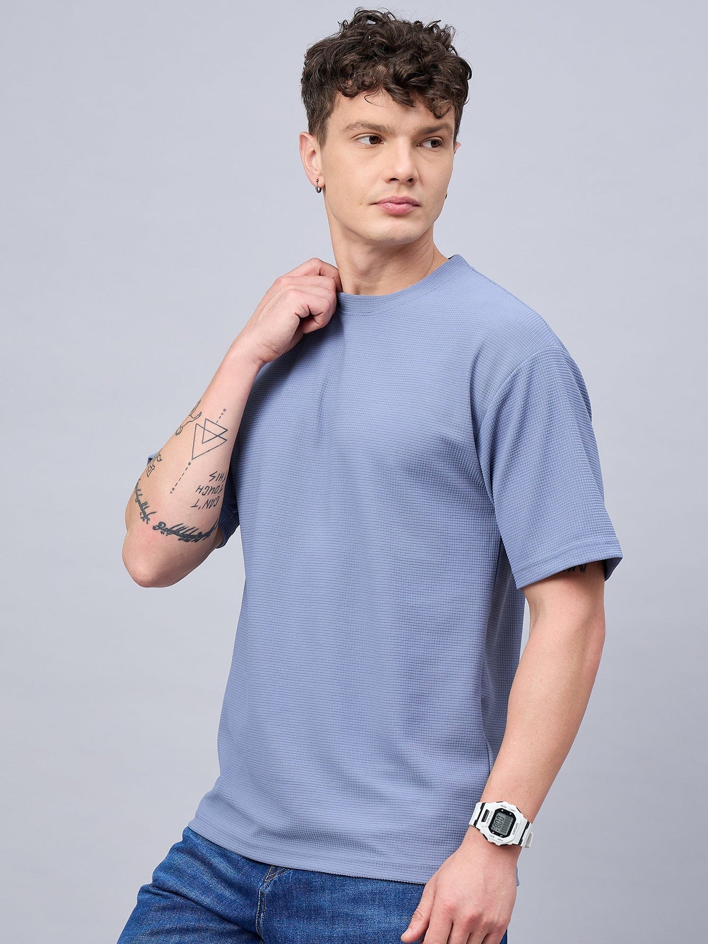 Men Oversized Textured Round Neck Drop Shoulder T-shirt Blue