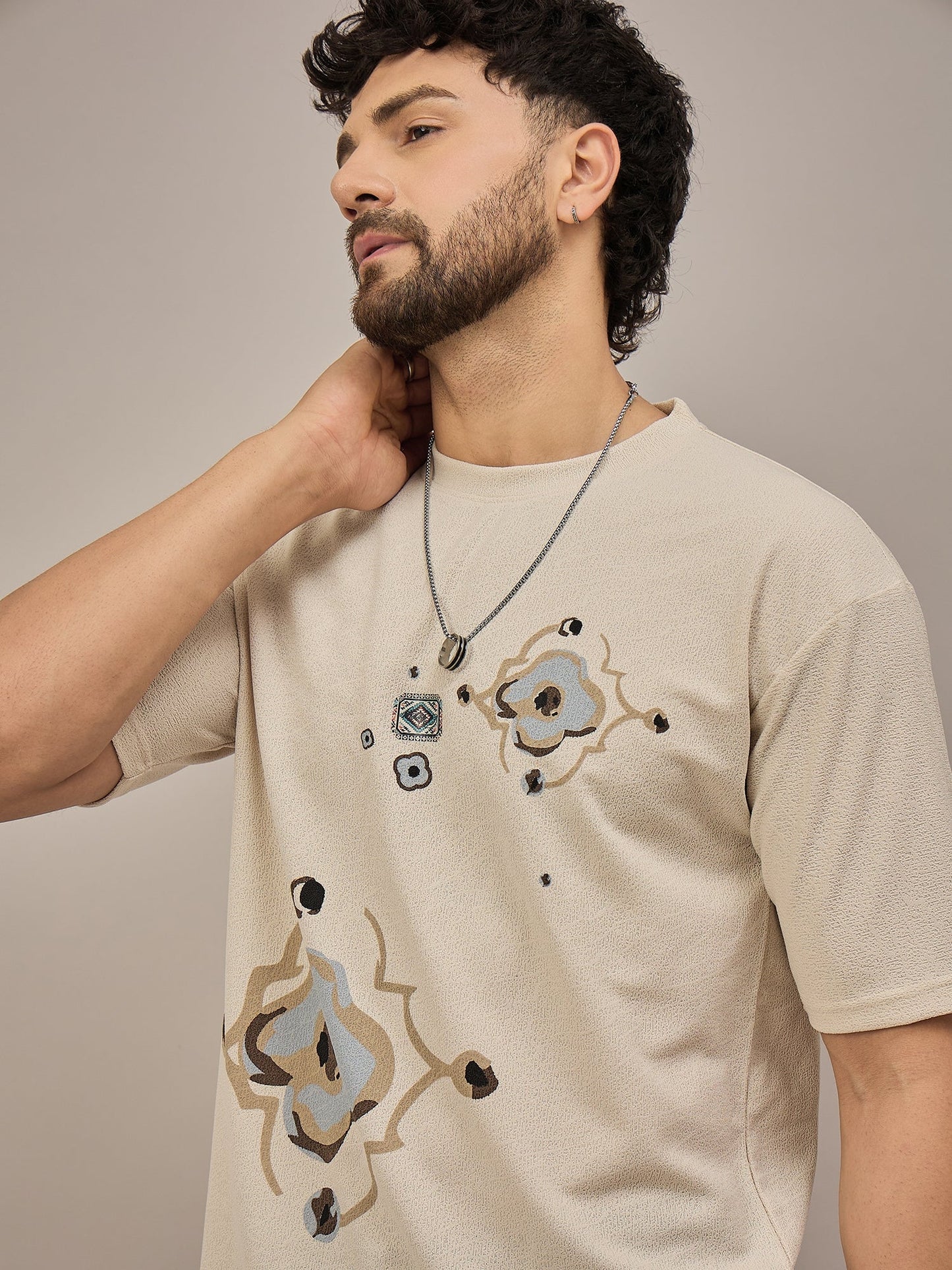Men Oversized Printed Round Neck Drop Shoulder T-shirt Cream