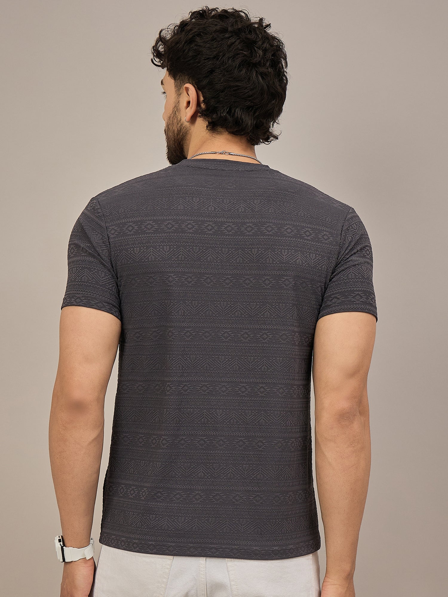 Men Round Neck T-shirt Black