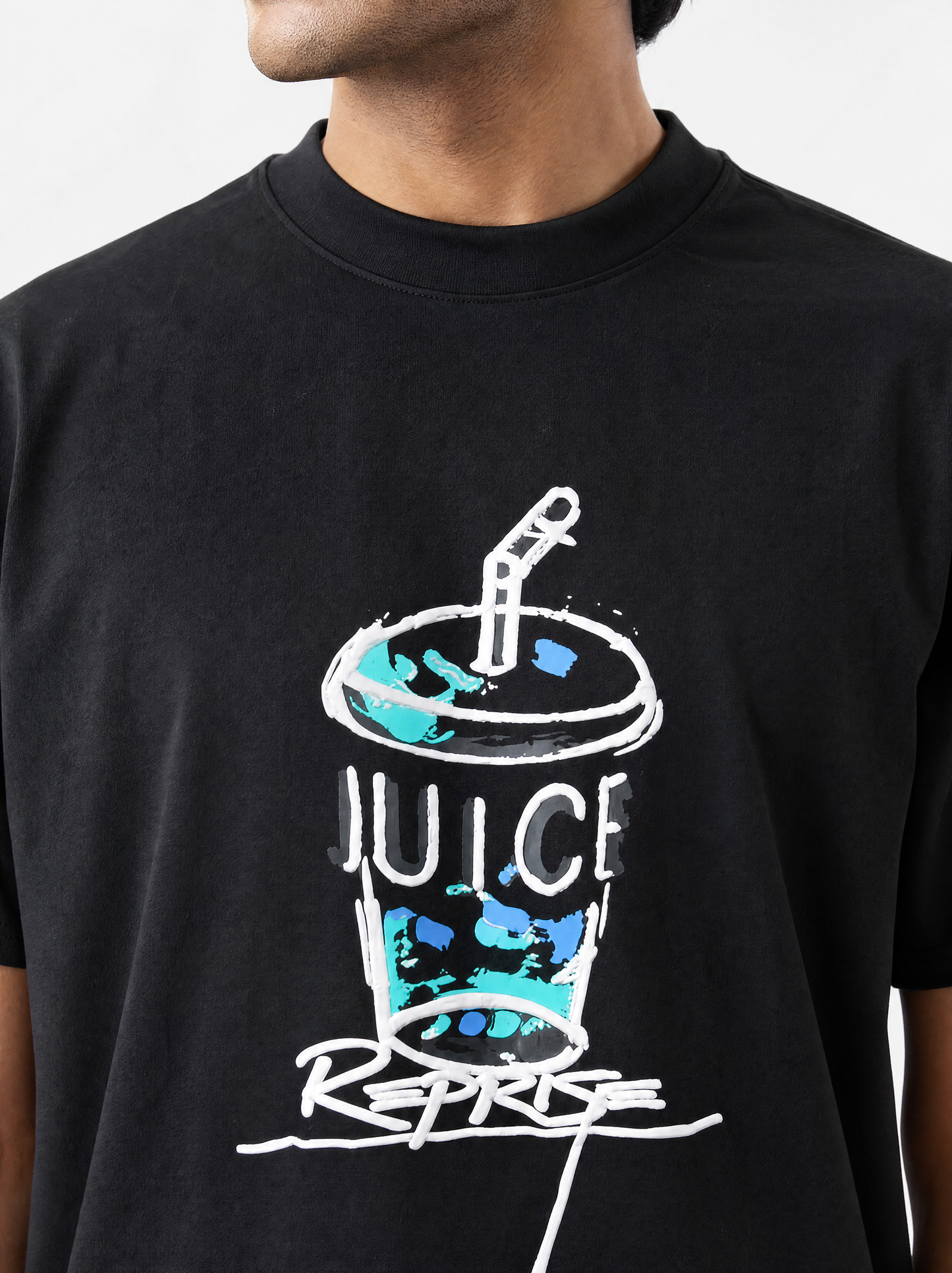 Men Oversized Printed Round Neck Drop shoulder T-shirt Black
