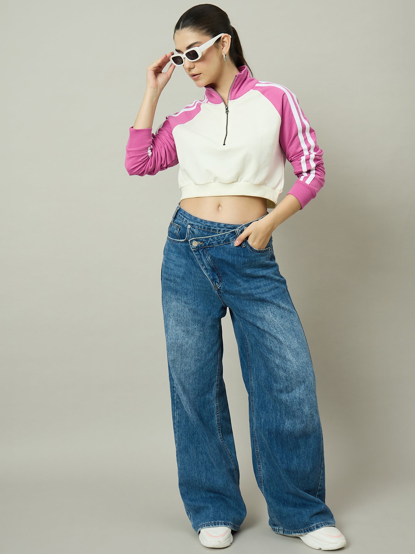 Women Pink & Off White Stand Collar  Sweatshirt