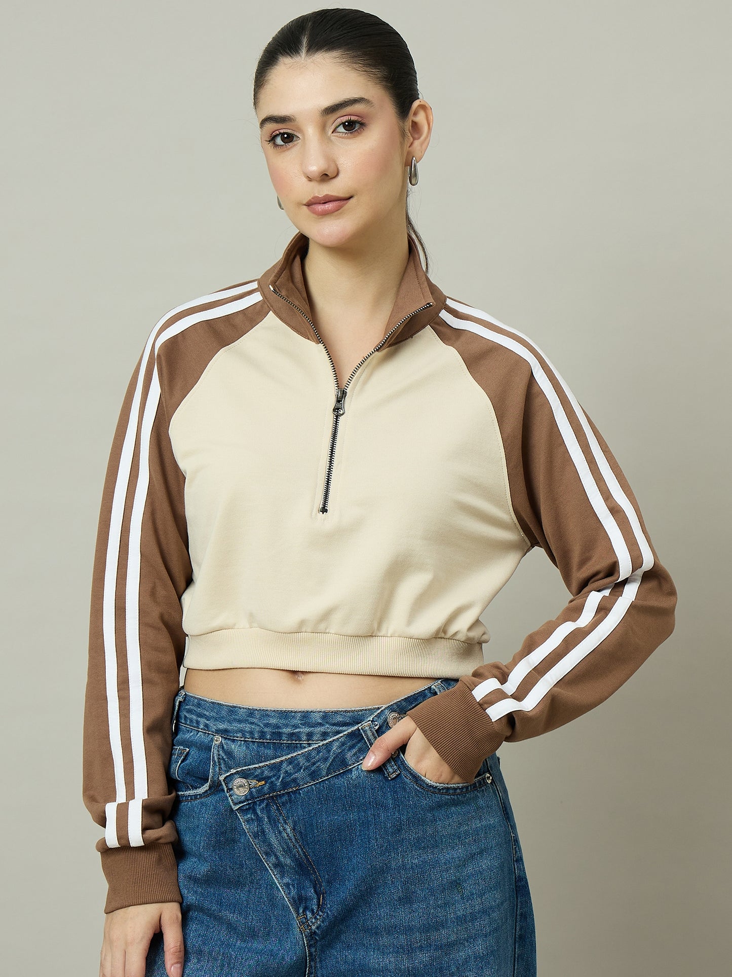 Women Brown & Beige Stand Collar Cropped Sweatshirt