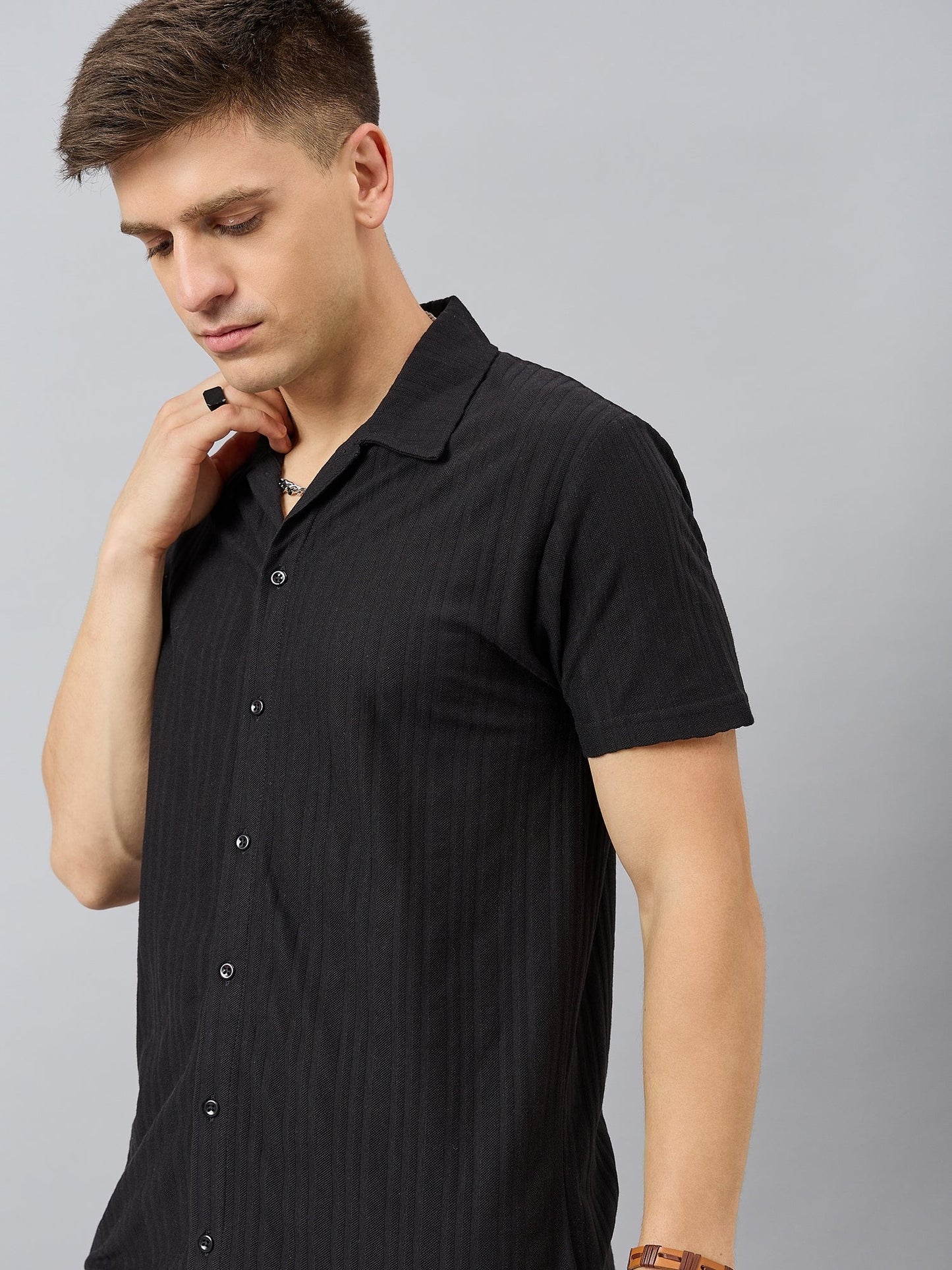 Men Regular Fit Spread Collar Shirt Black - Reprise