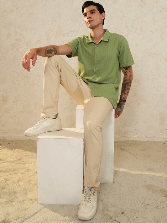Men Regular Fit Spread Collar Textured Shirt Green - Reprise