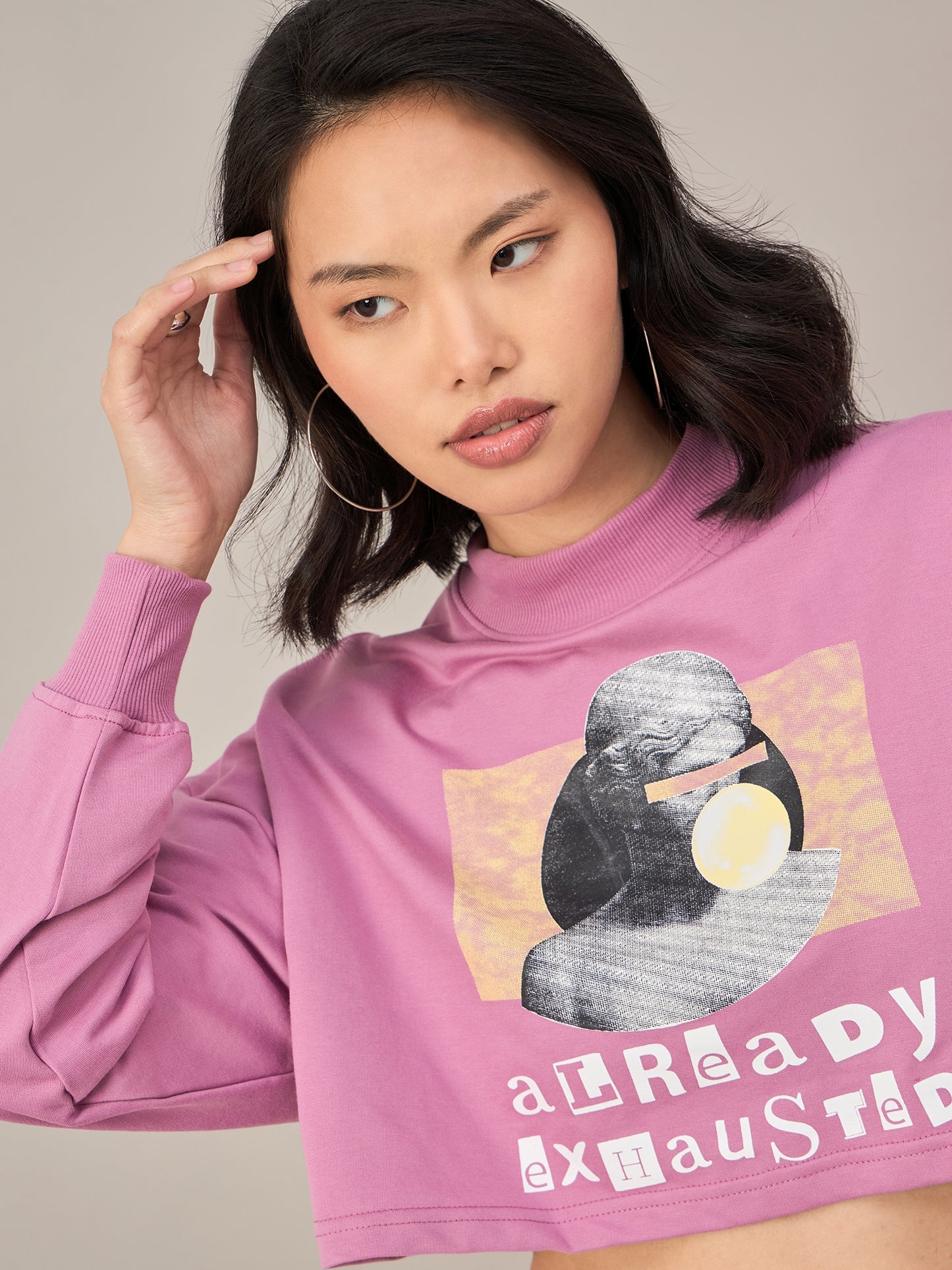 Pink Women Solid Cropped Sweatshirt