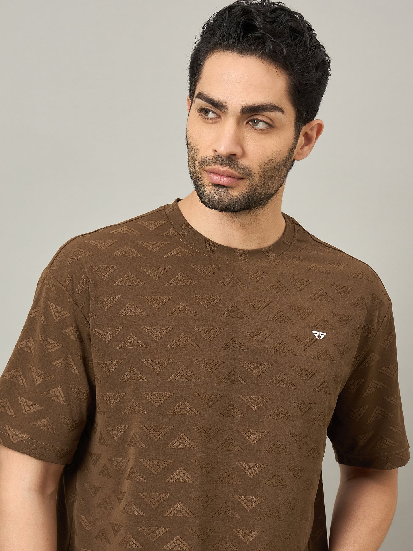 Men Round Neck T-shirt Brown