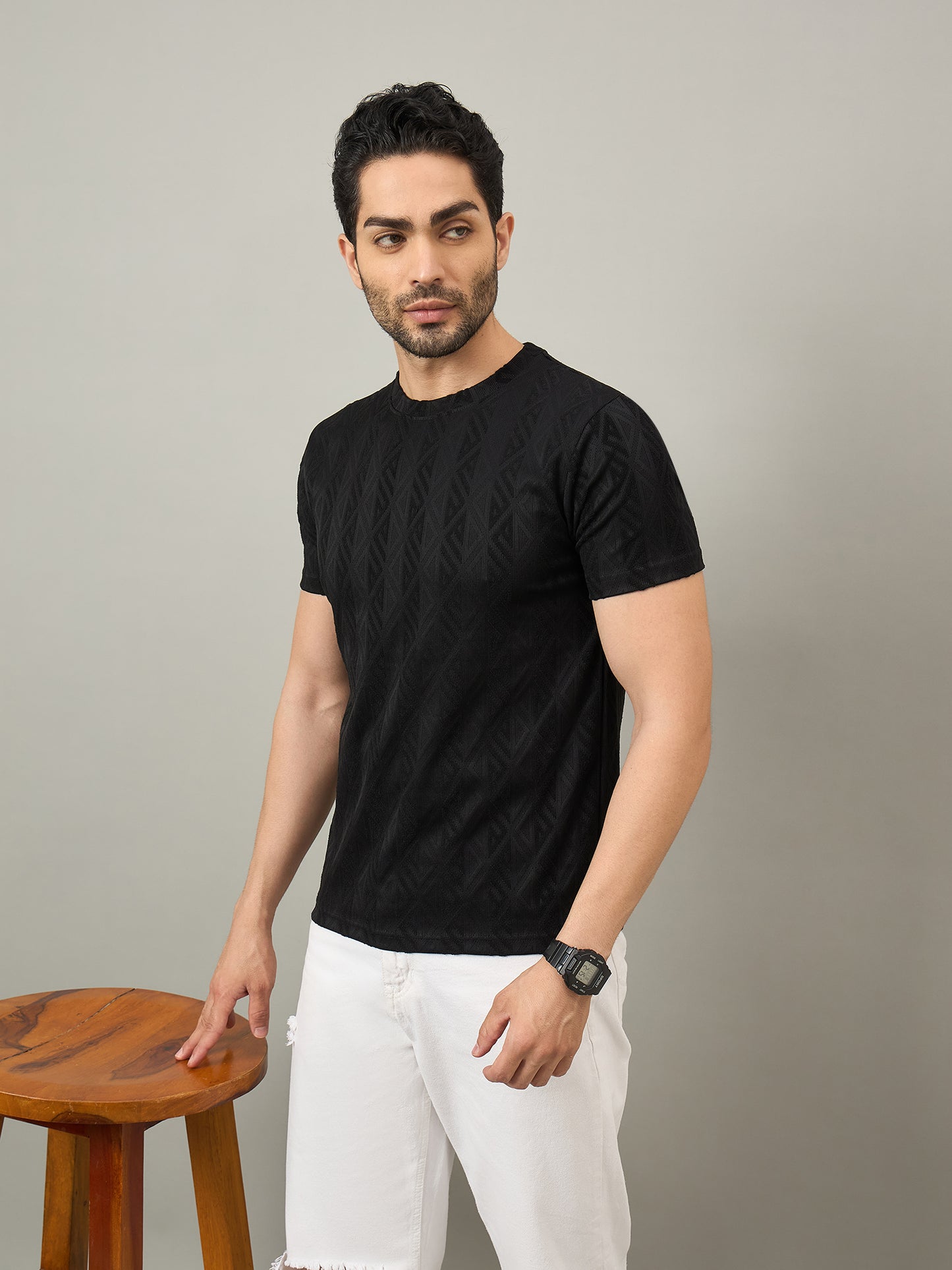 Men Round Neck T-shirt Black
