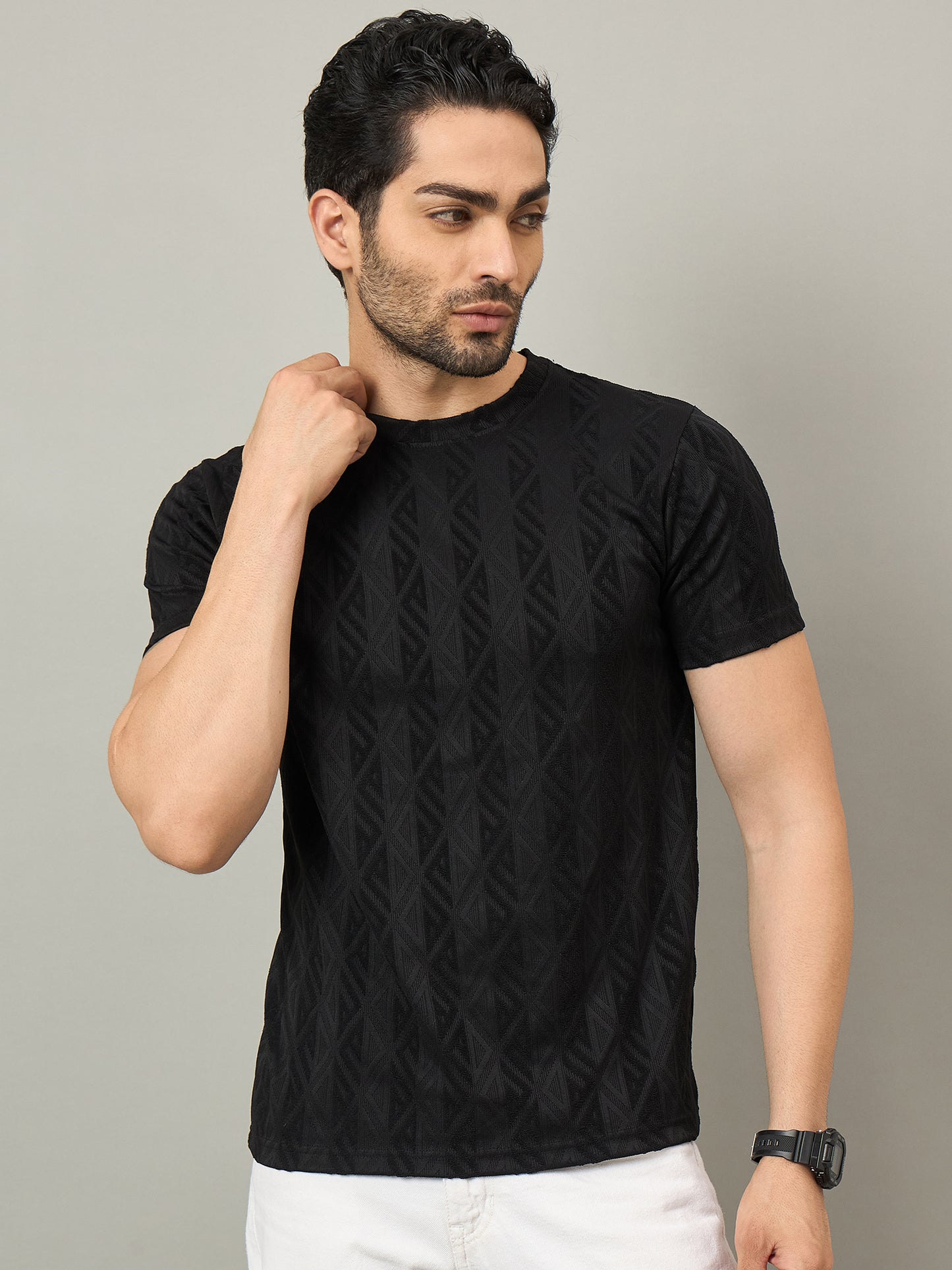 Men Round Neck T-shirt Black