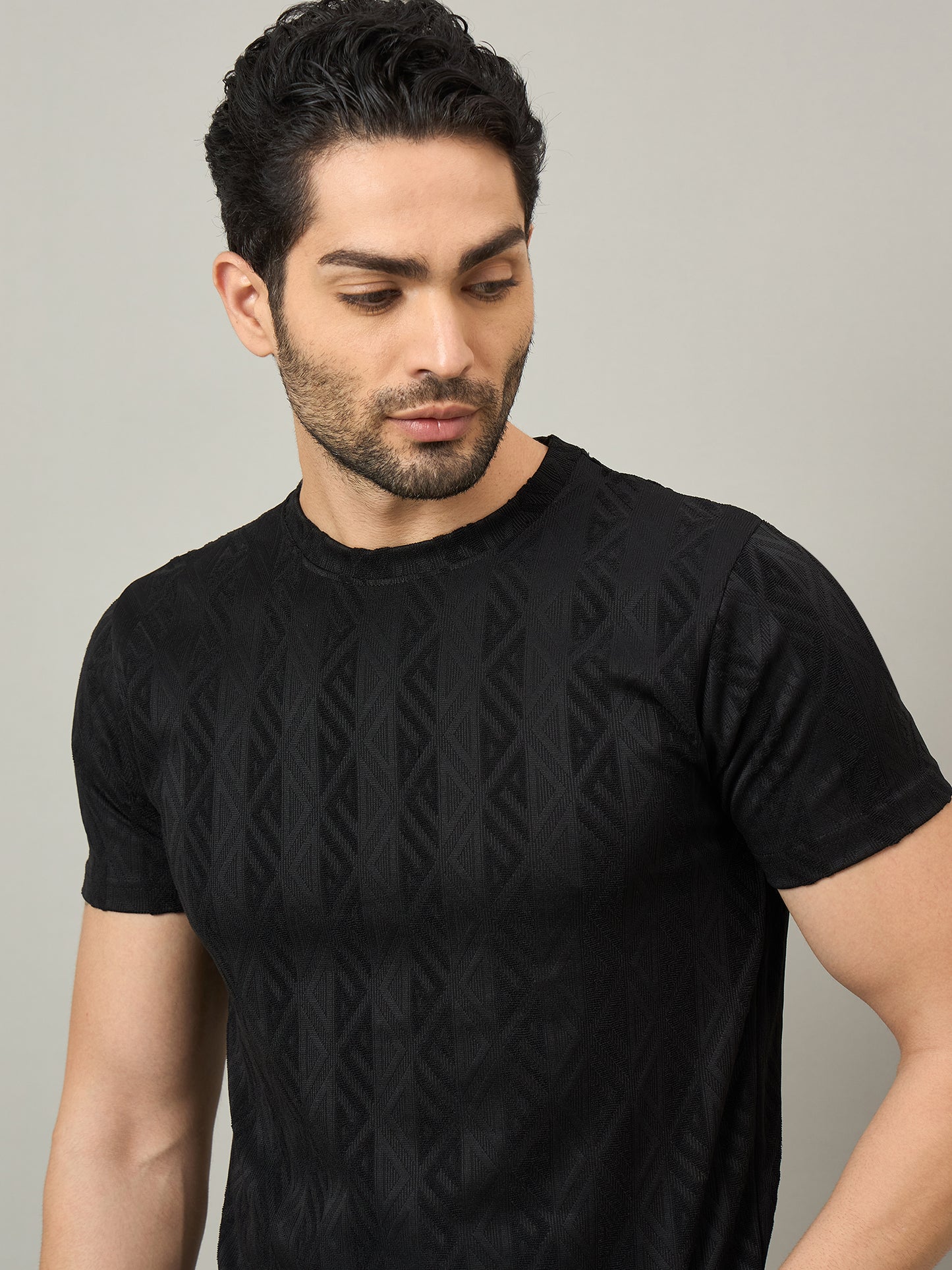 Men Round Neck T-shirt Black