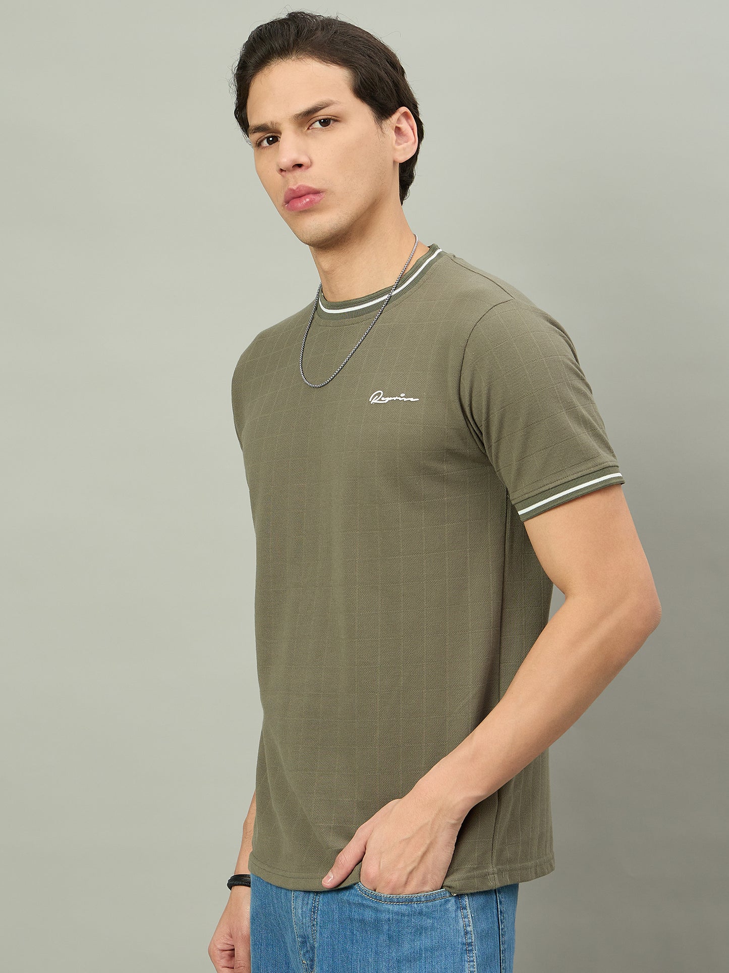 Men Summer Olive Solid Round Neck Half Sleeve Tshirt