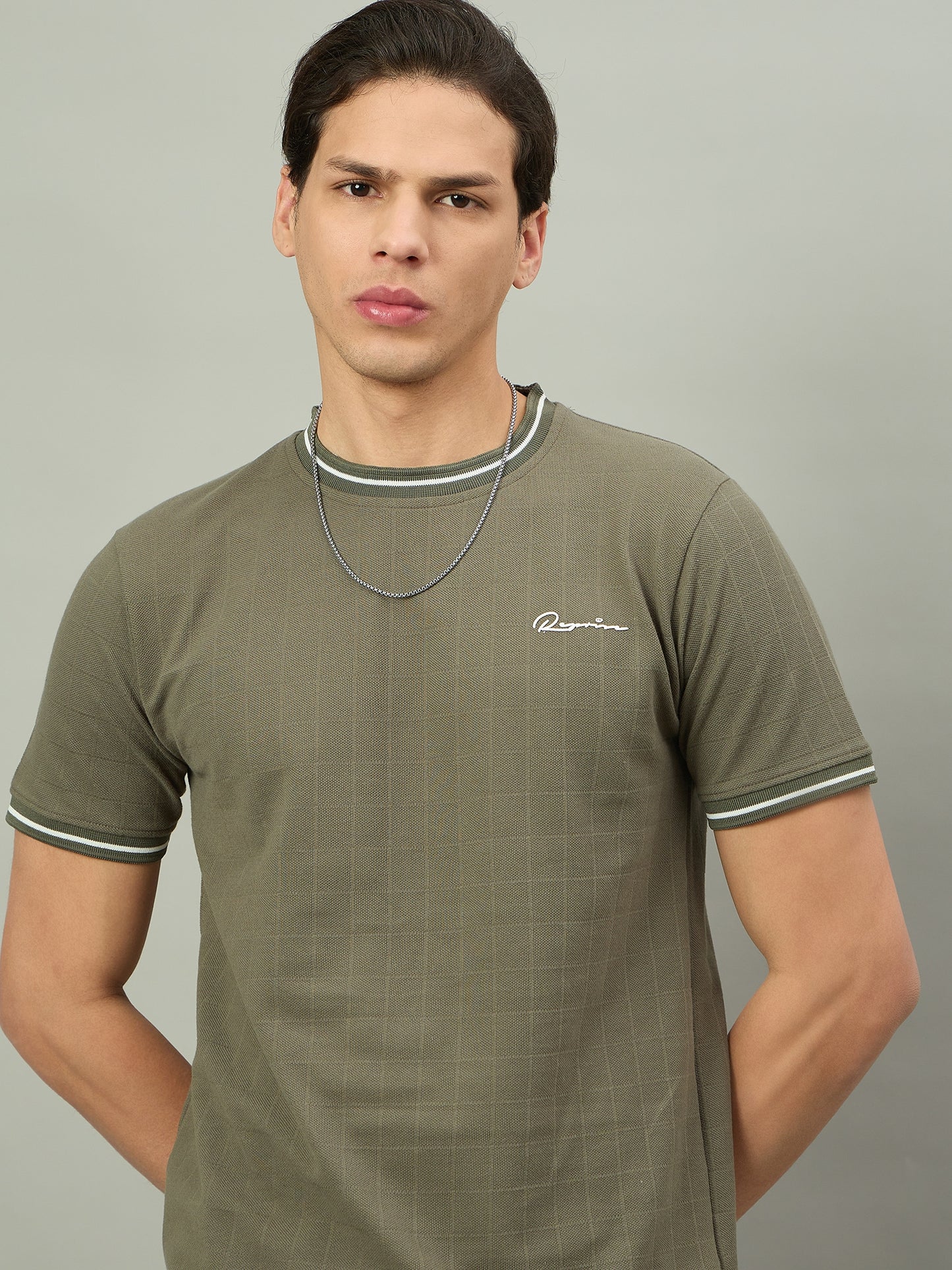 Men Summer Olive Solid Round Neck Half Sleeve Tshirt