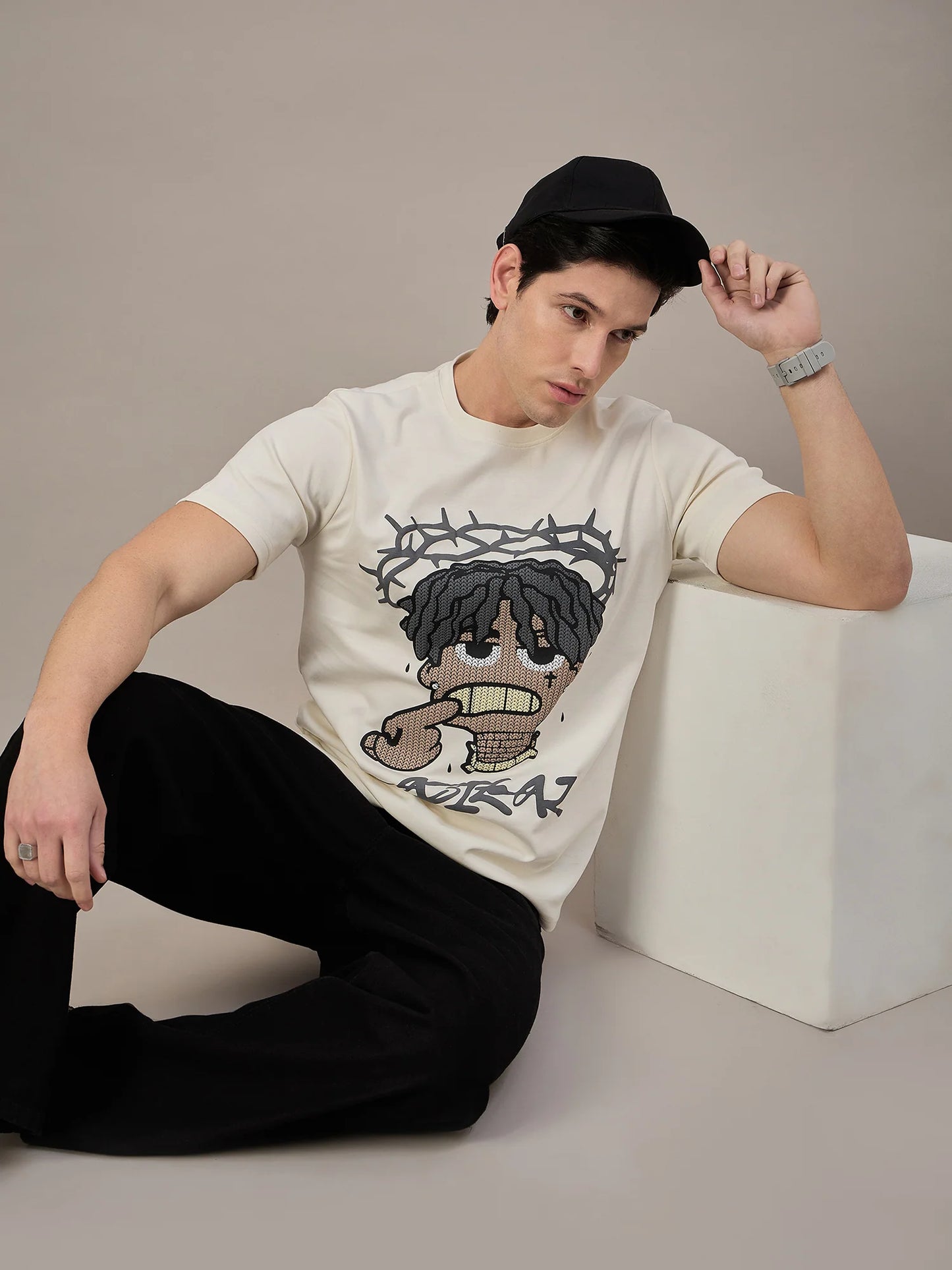 Men Printed Round Neck T-shirt off White