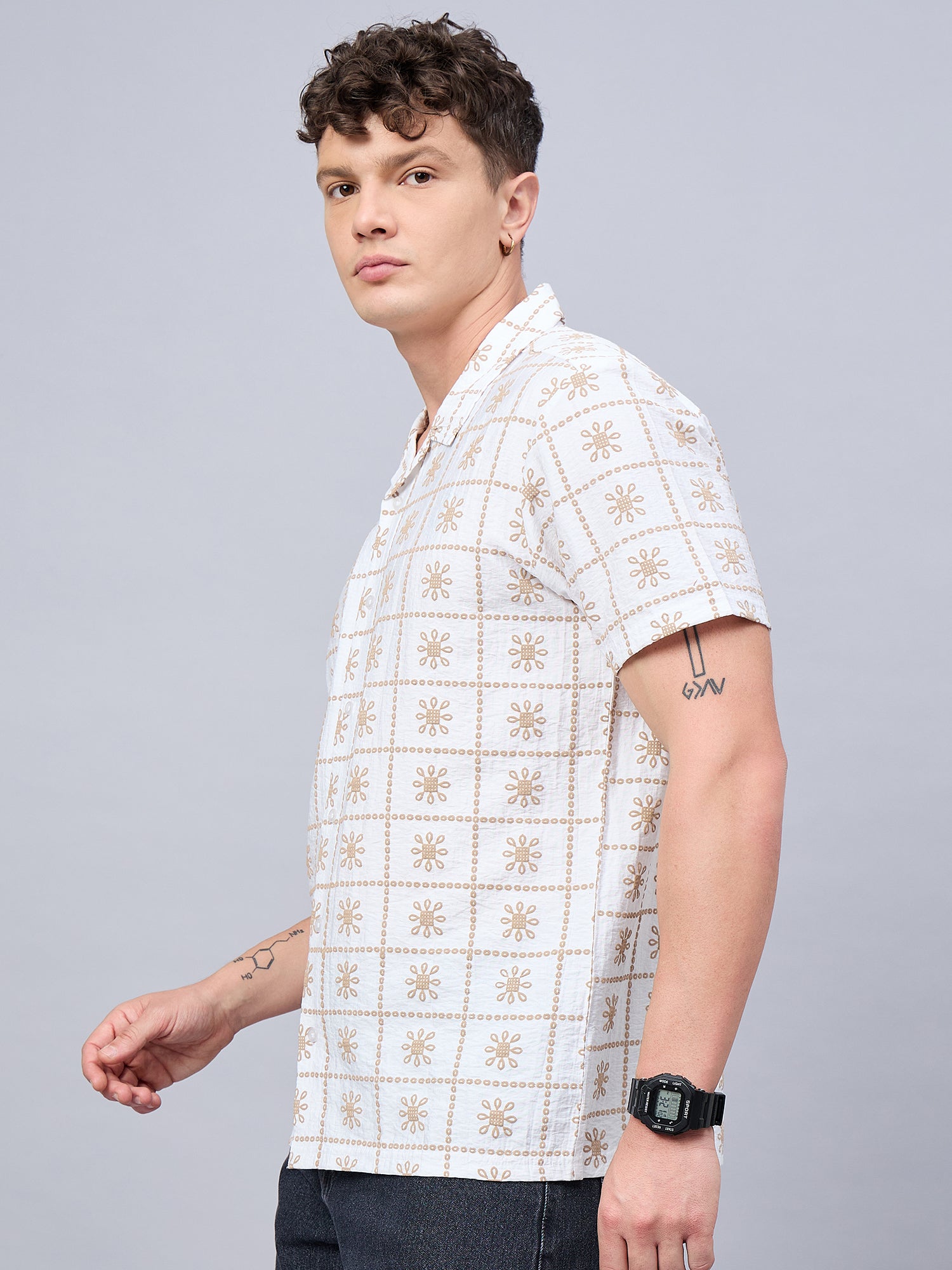 Men White  Self Design Printed Half Sleeve Shirt - Reprise