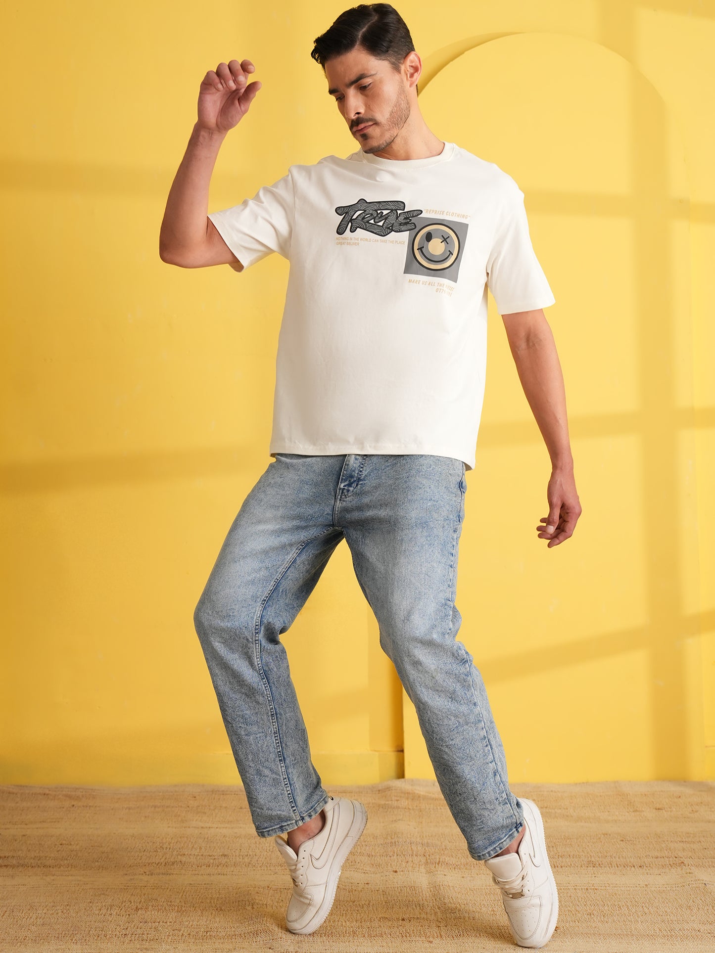 Men Oversize Printed Round Neck T-shirt White