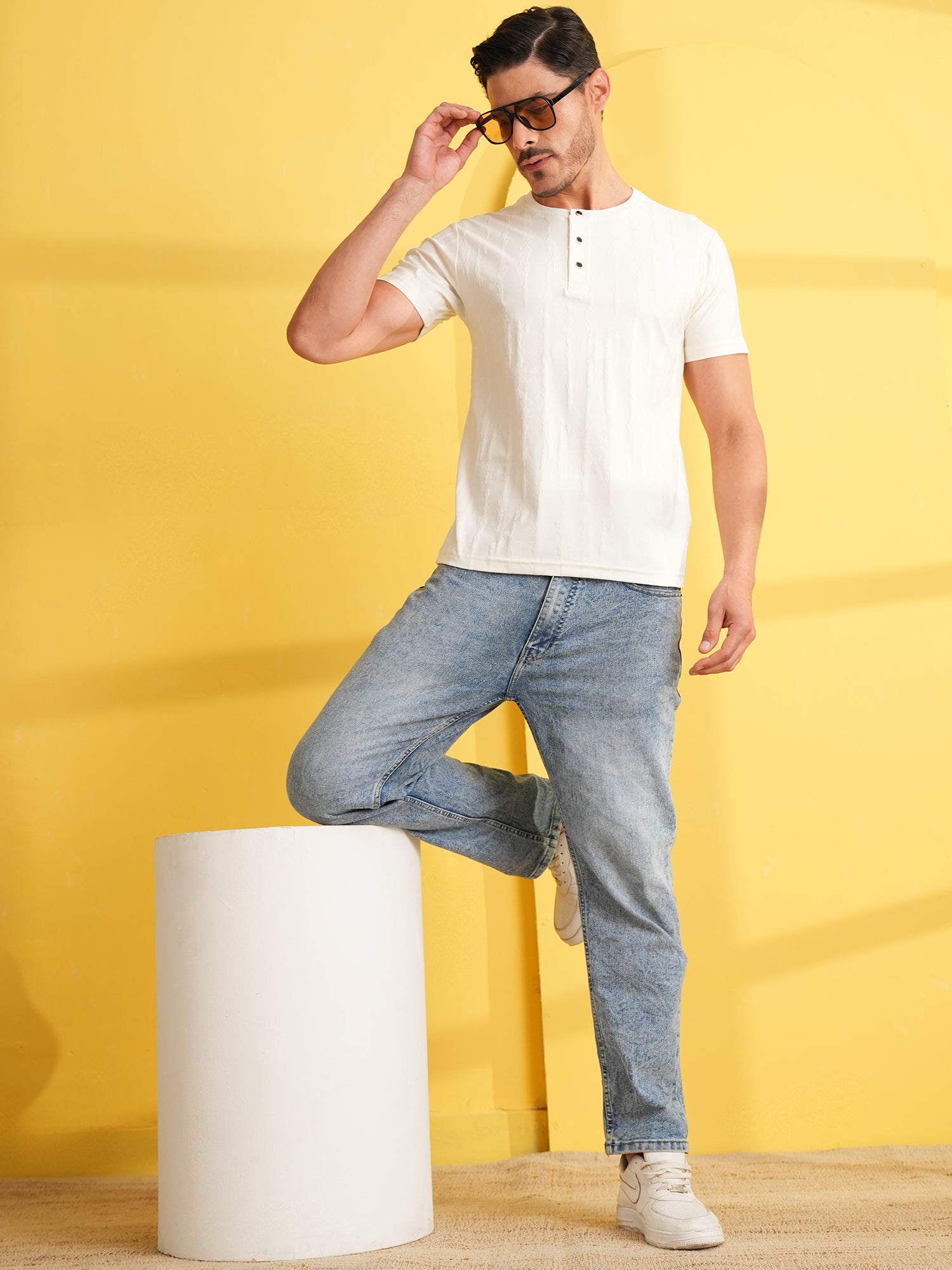 Men Textured Round Neck T-shirt White - Reprise