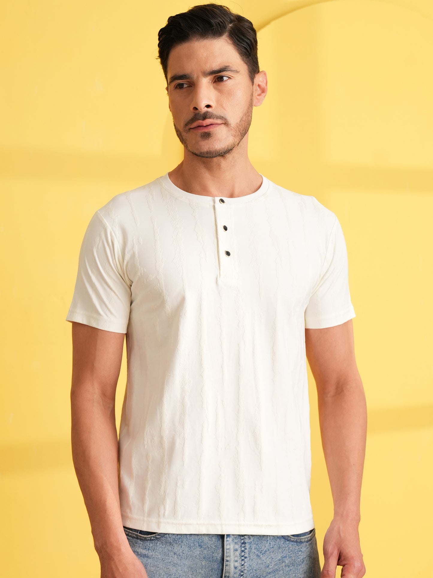 Men Textured Round Neck T-shirt White - Reprise