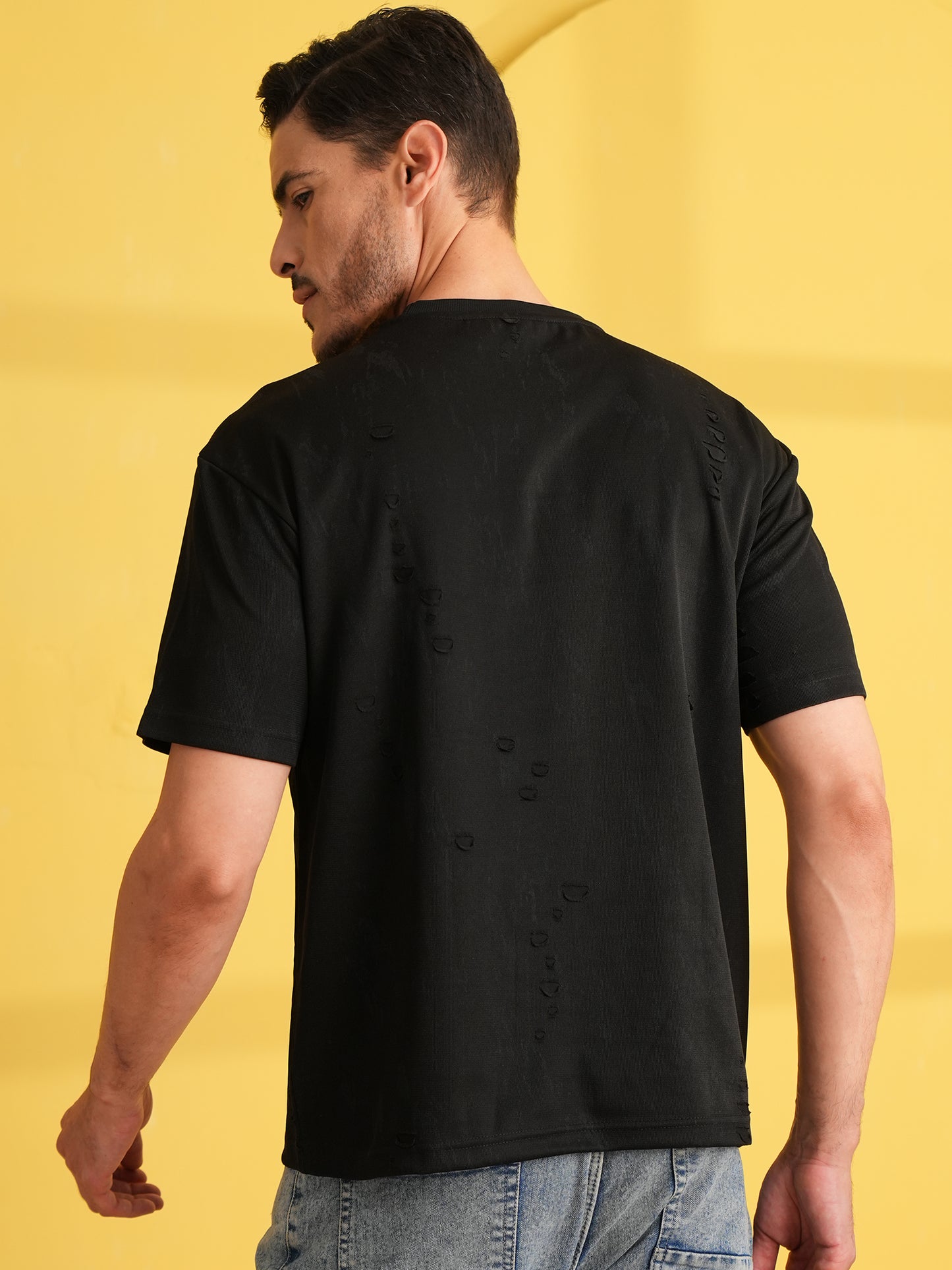 Men Solid Round Neck T-shirt Black