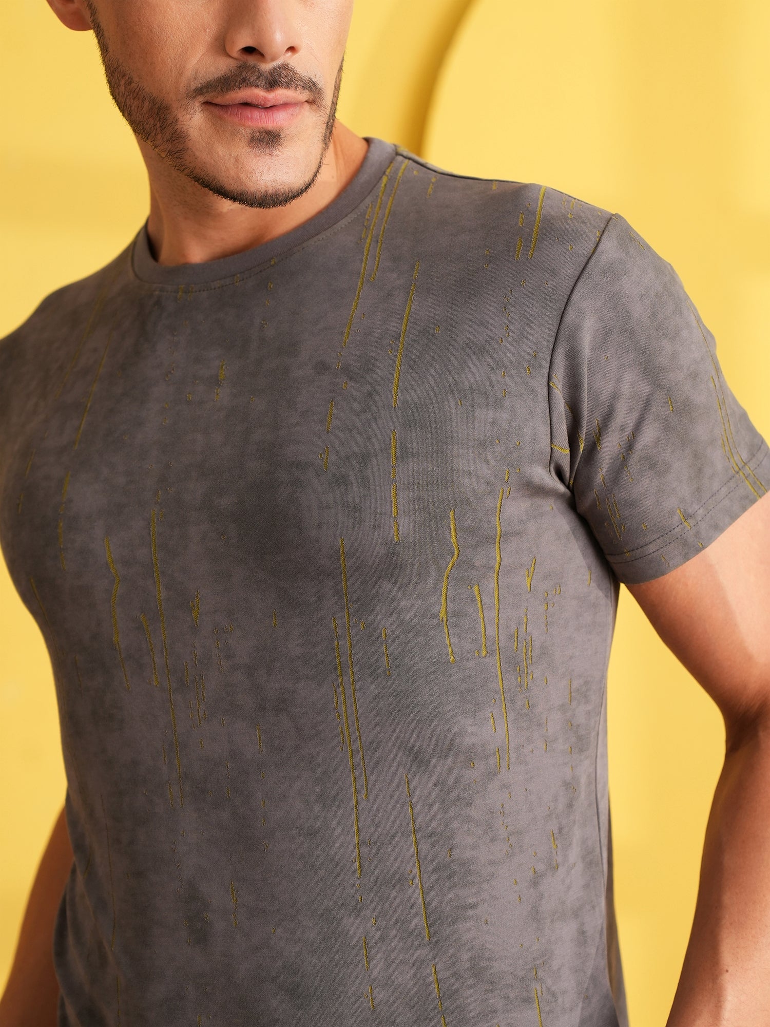 Men Textured Round Neck T-shirt Green - Reprise
