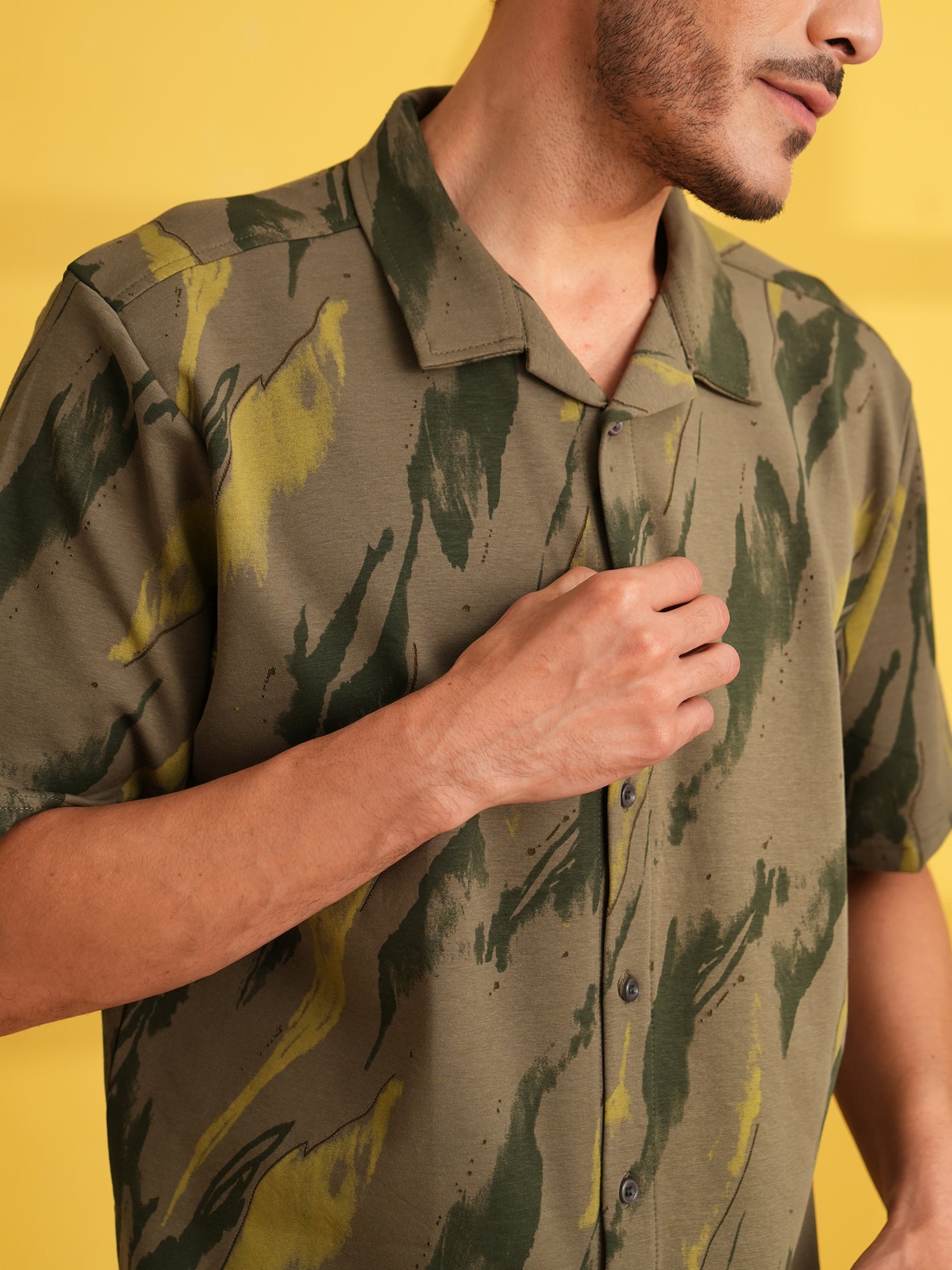 Men Self Design Printed Half Sleeve Shirt Olive Green - Reprise