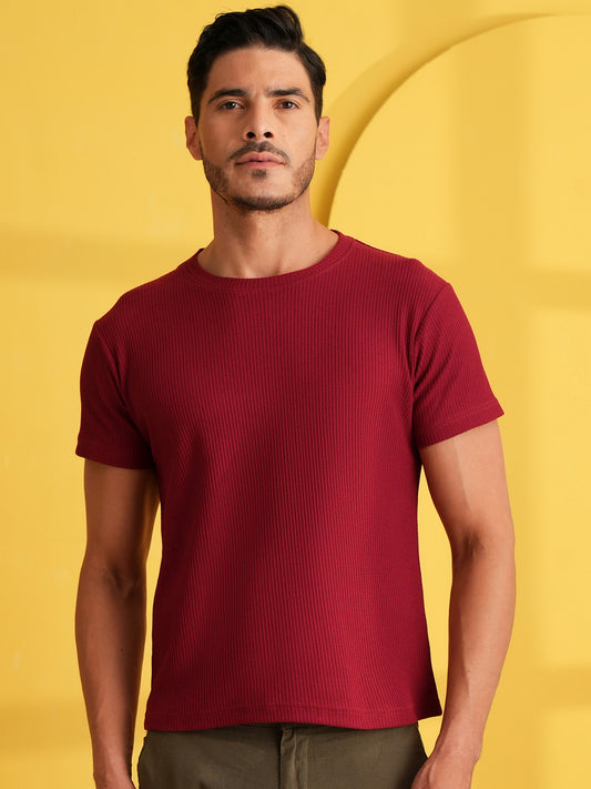 Men Solid Round Neck T-shirt Maroon
