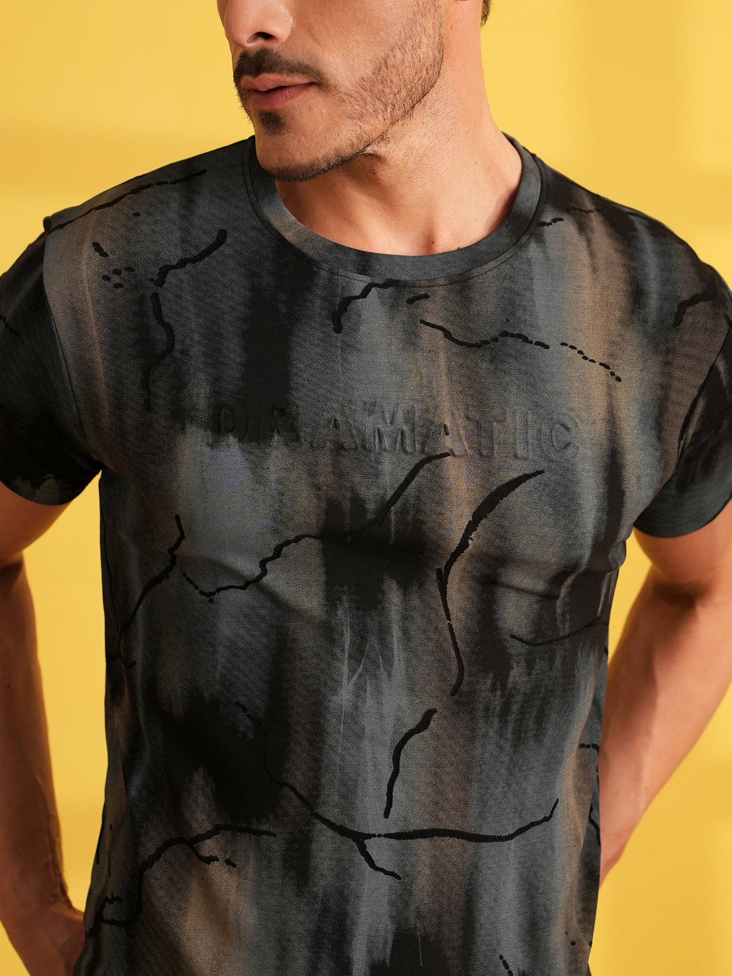 Men Printed Round Neck T-shirt Black Grey