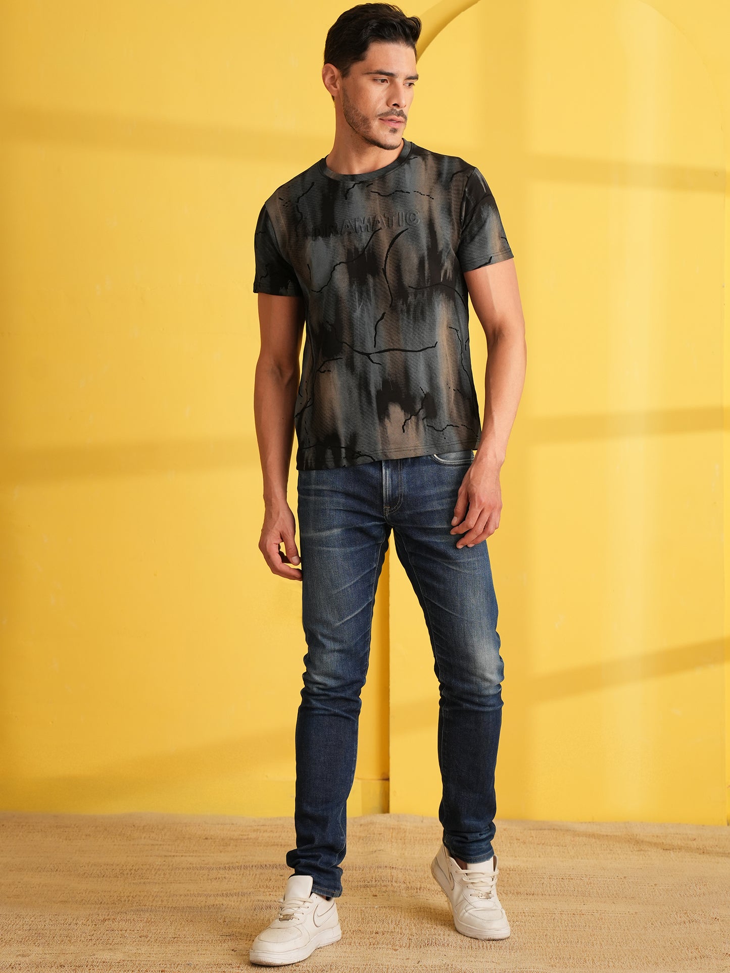 Men Printed Round Neck T-shirt Black Grey