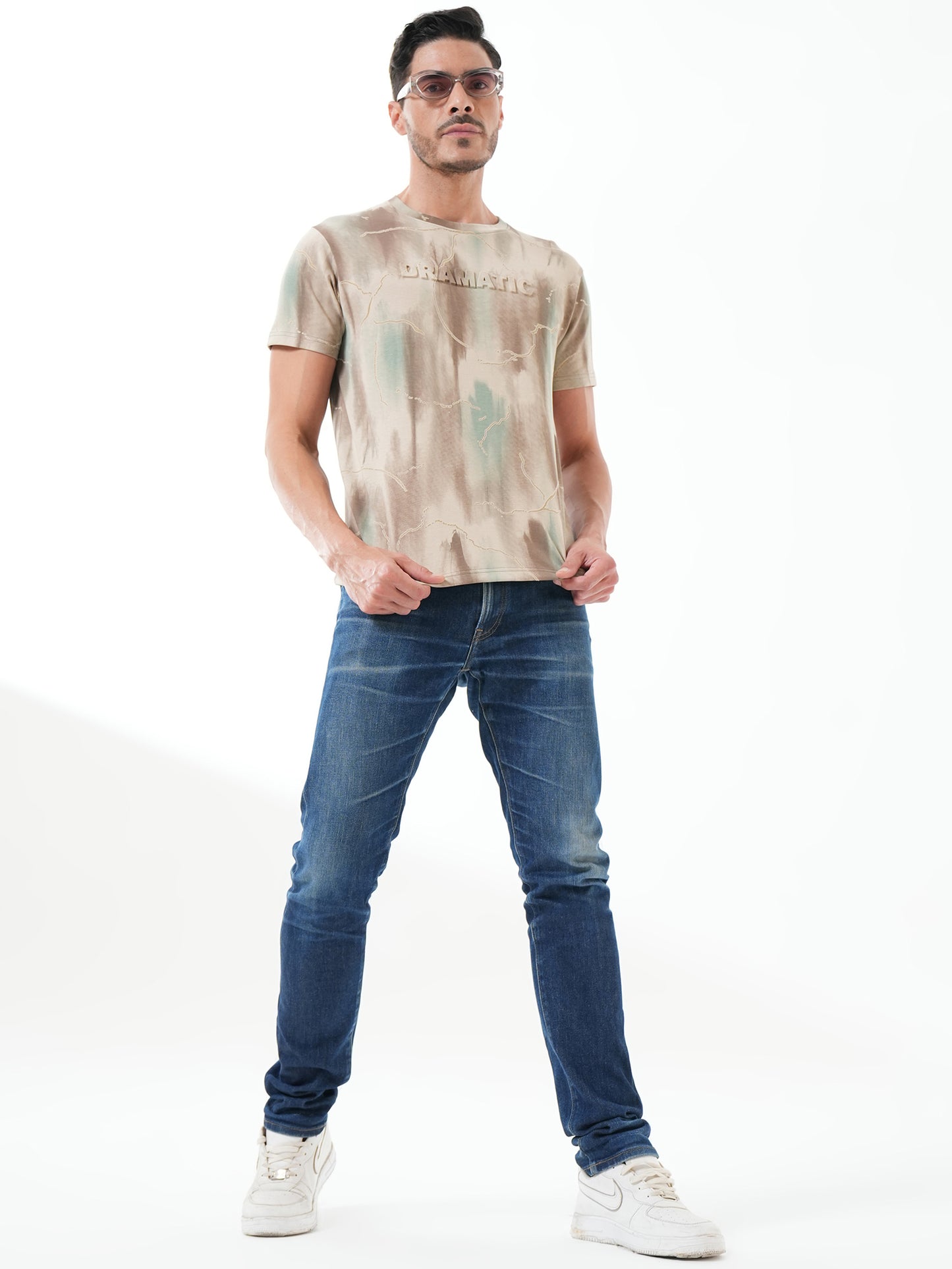 Men Printed Round Neck T-shirt Beige Brown