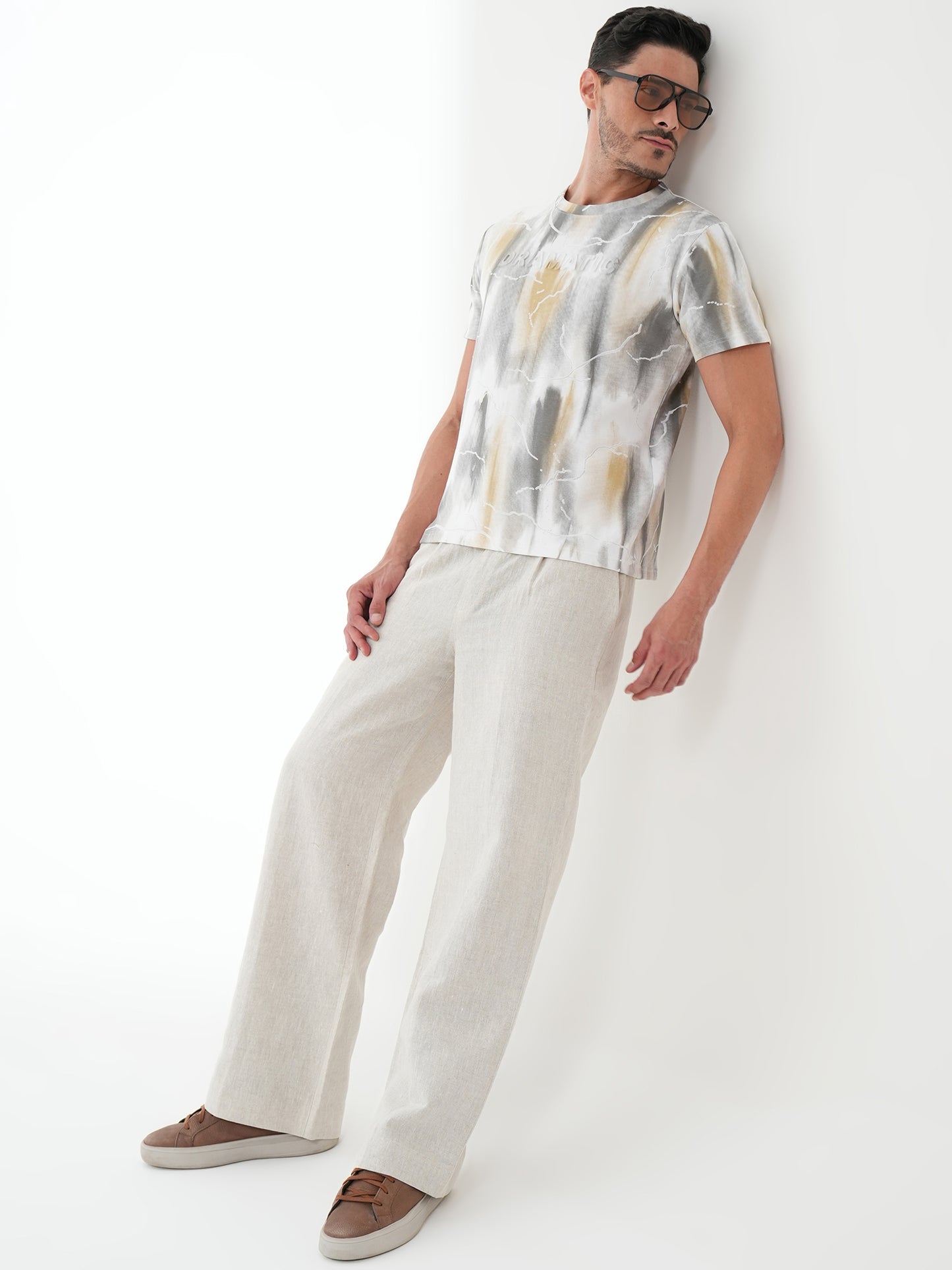 Men Printed Round Neck T-shirt White Black