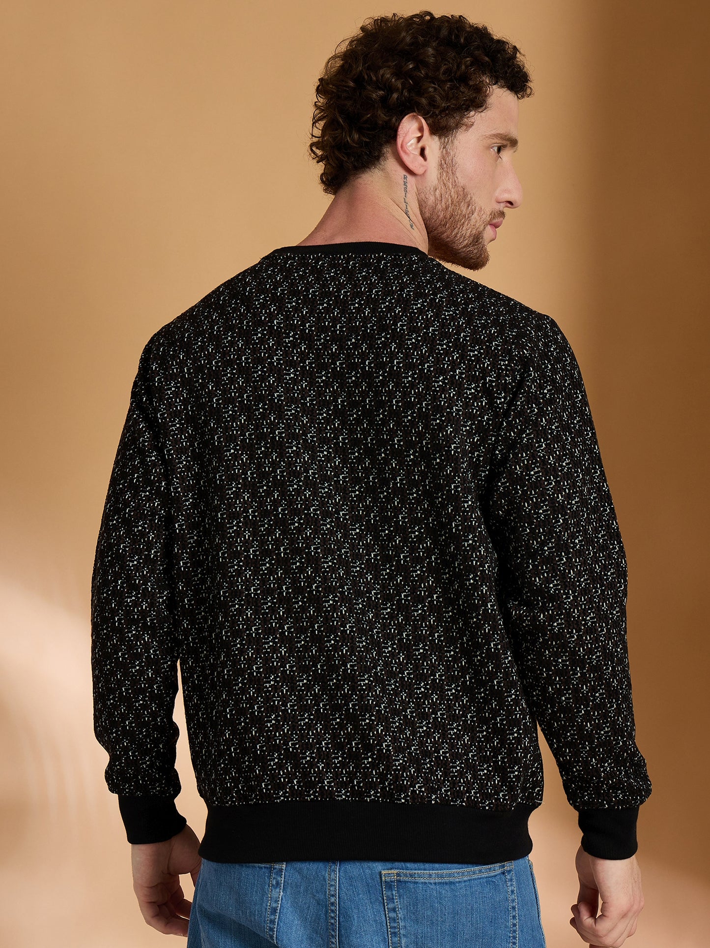 Textured Pullover Full Sleeves Round Neck Sweatshirt