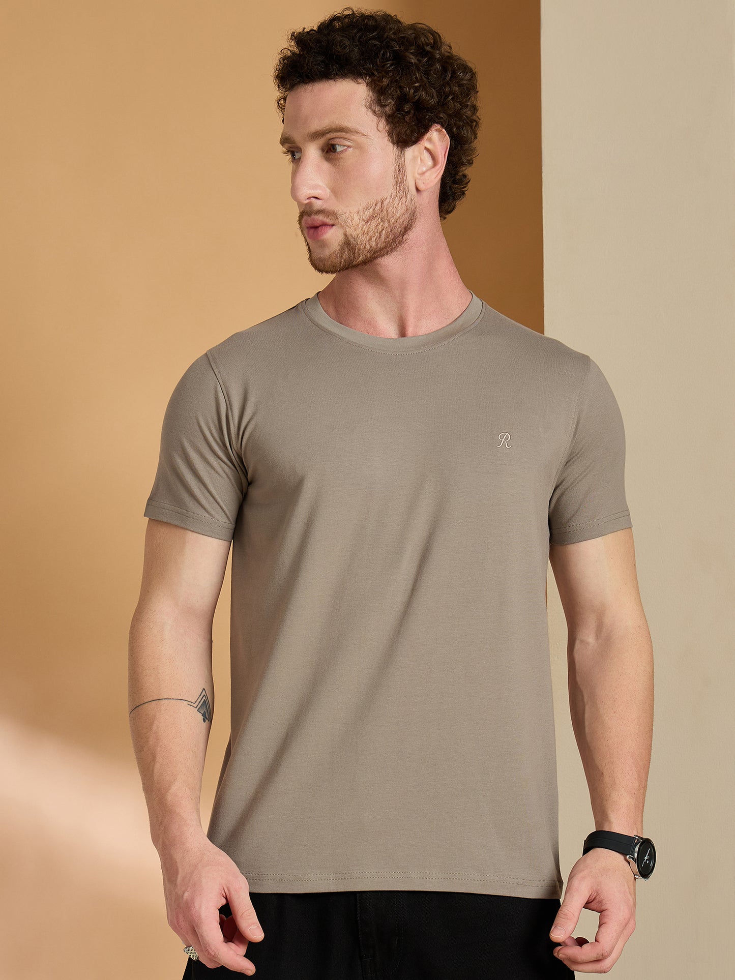 Solid Round Neck Tshirt