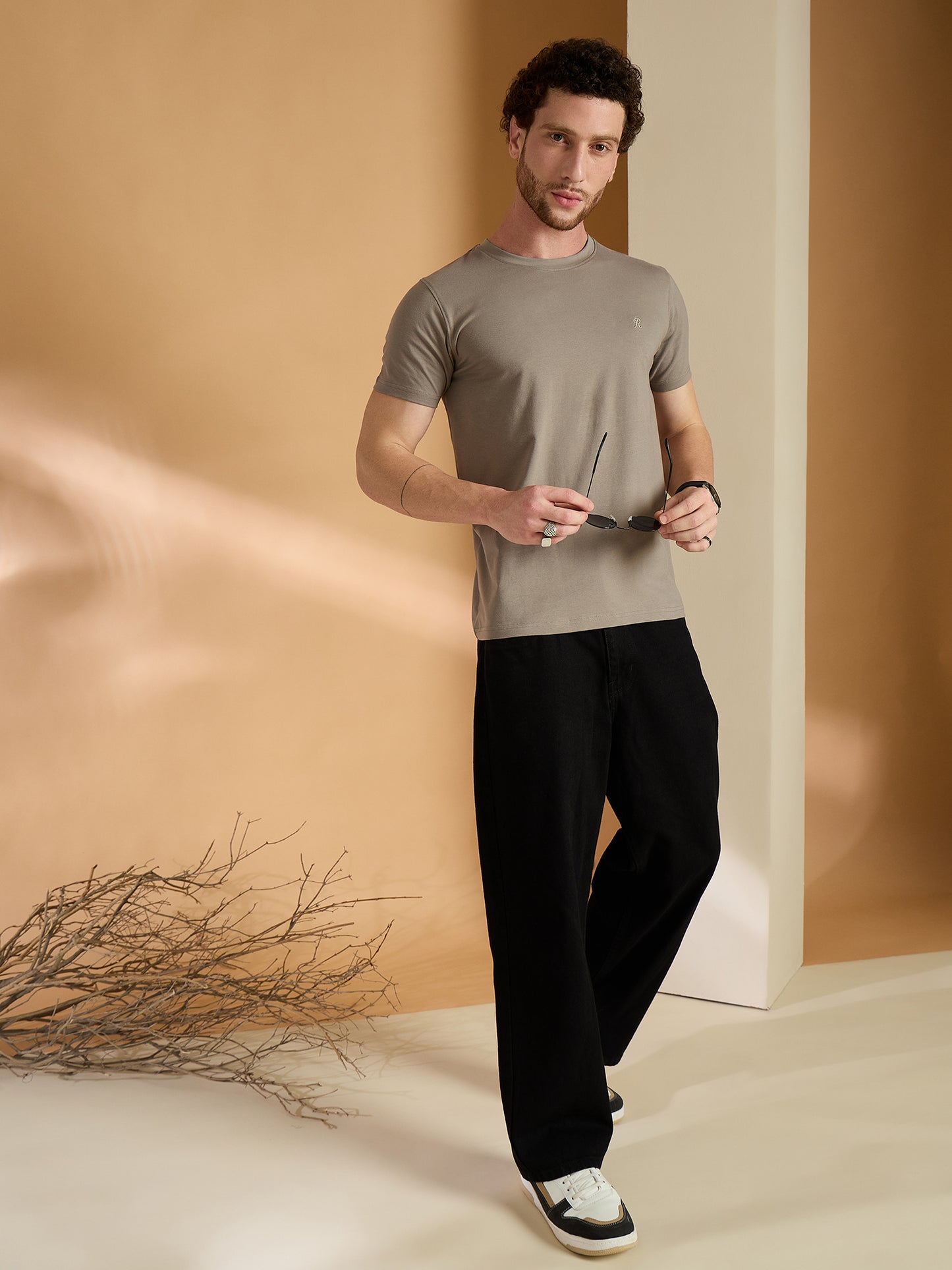 Solid Round Neck Tshirt