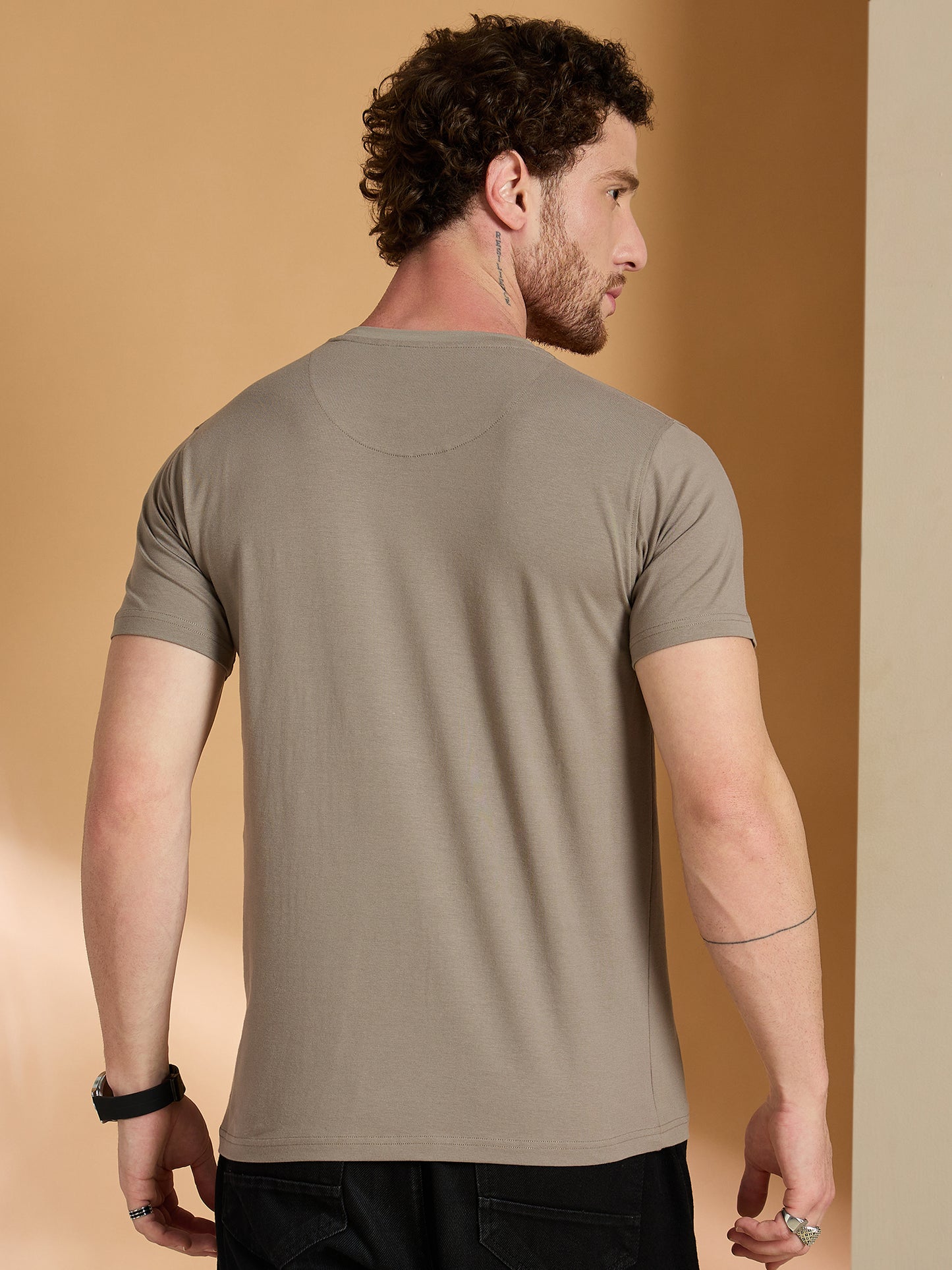 Solid Round Neck Tshirt