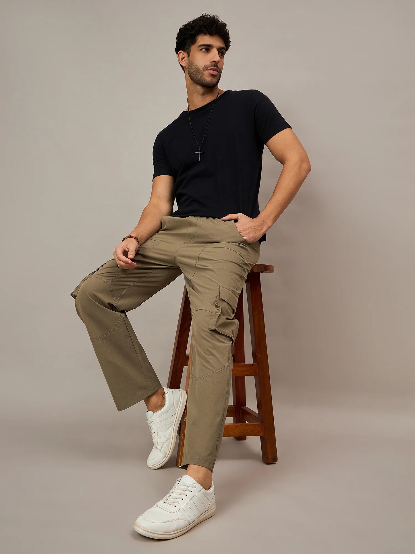 Men Olive Baggy Pants - Reprise