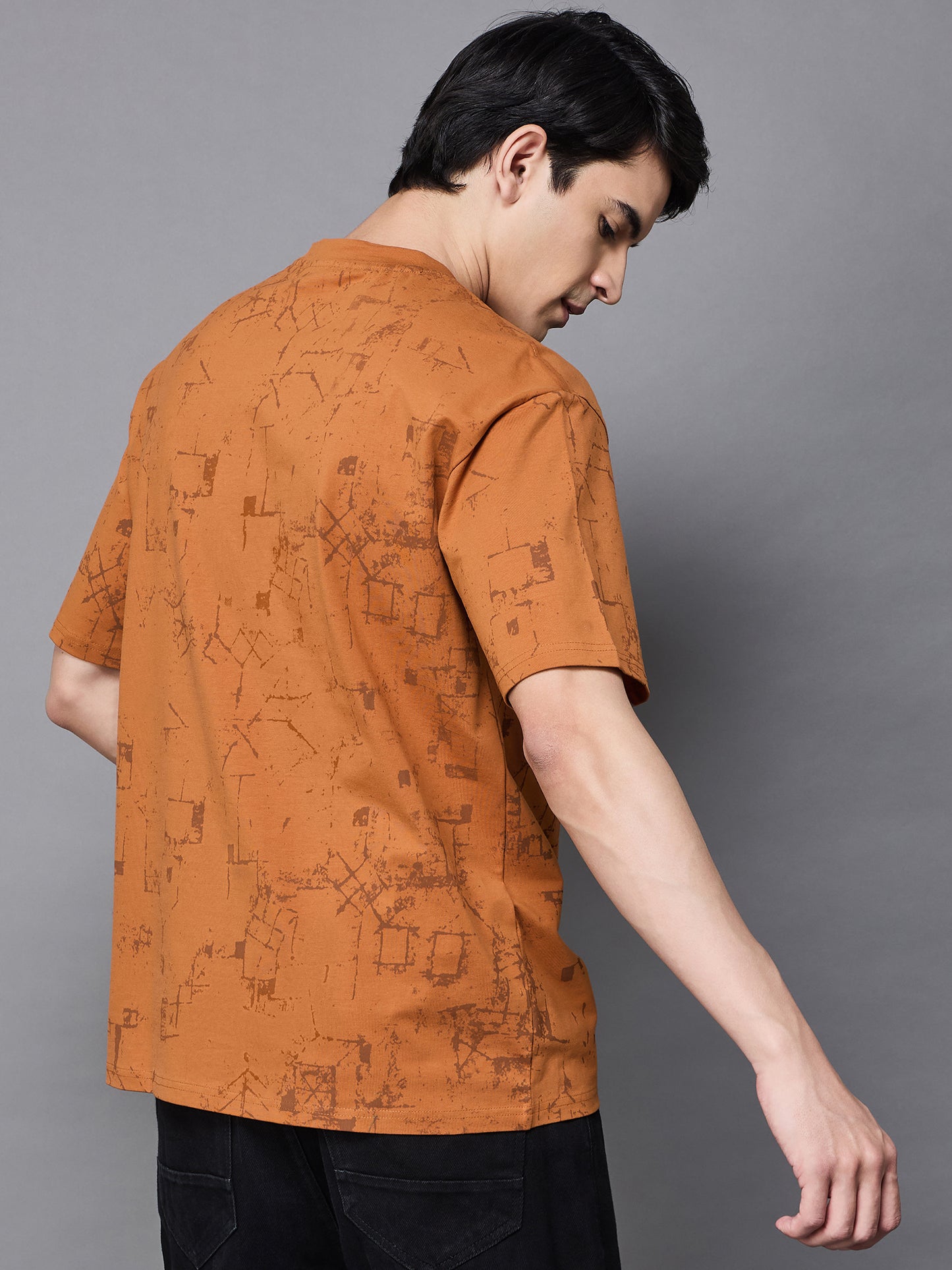 Men Summer orange Solid Round Neck Half Sleeve Hindi Wording Tshirt