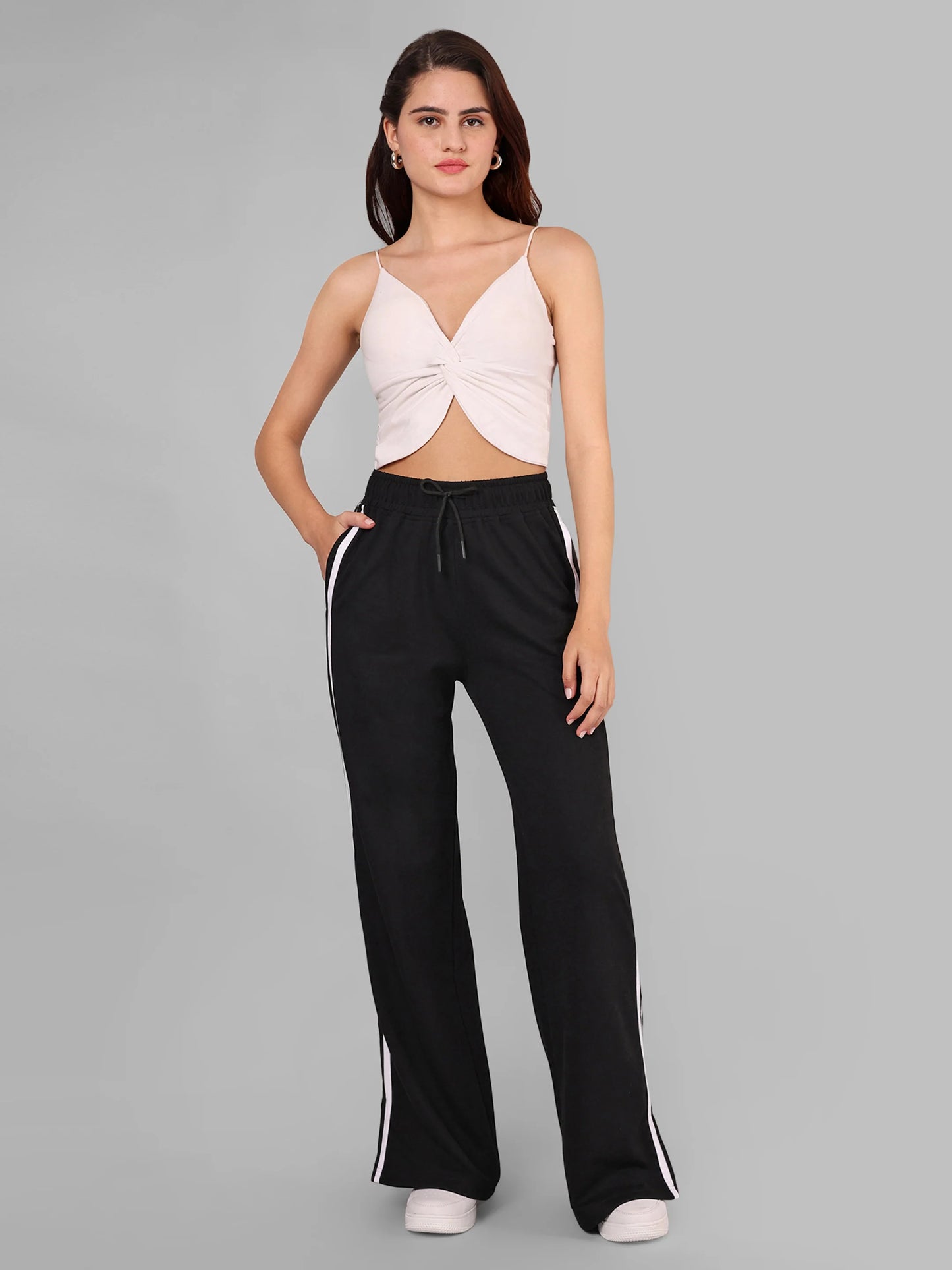 Women Black Trackpants - Reprise