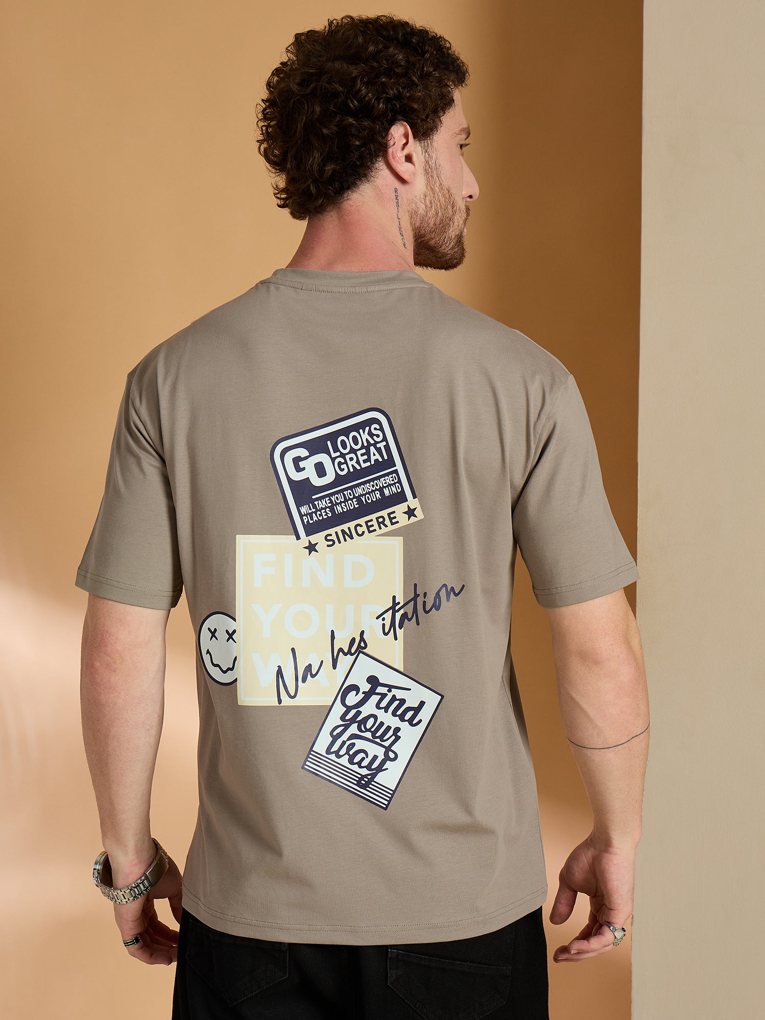 Men Oversized Printed Round Neck Drop shoulder T-shirt Mouse - Reprise