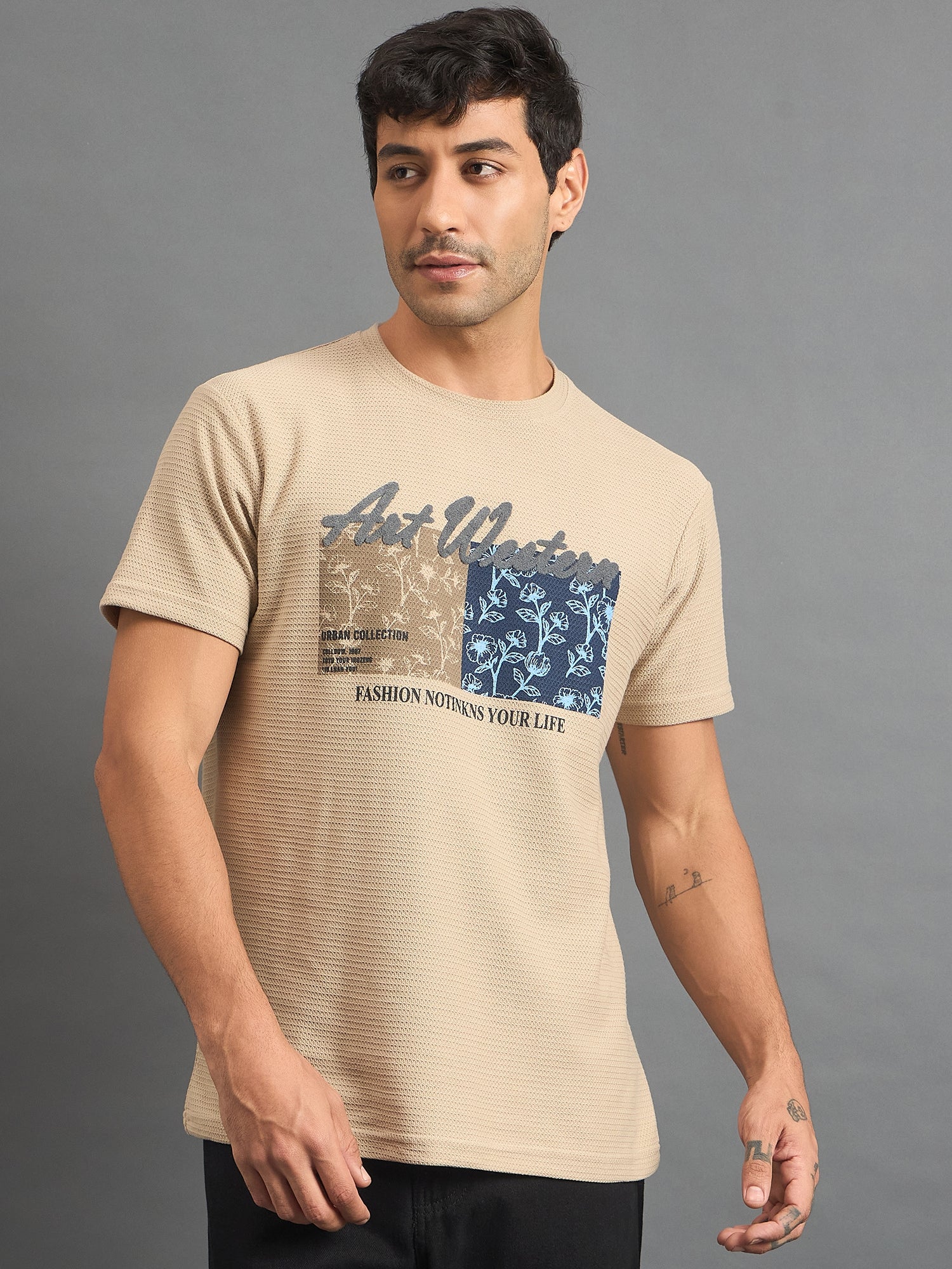 Men Round Neck T-shirt Beige
