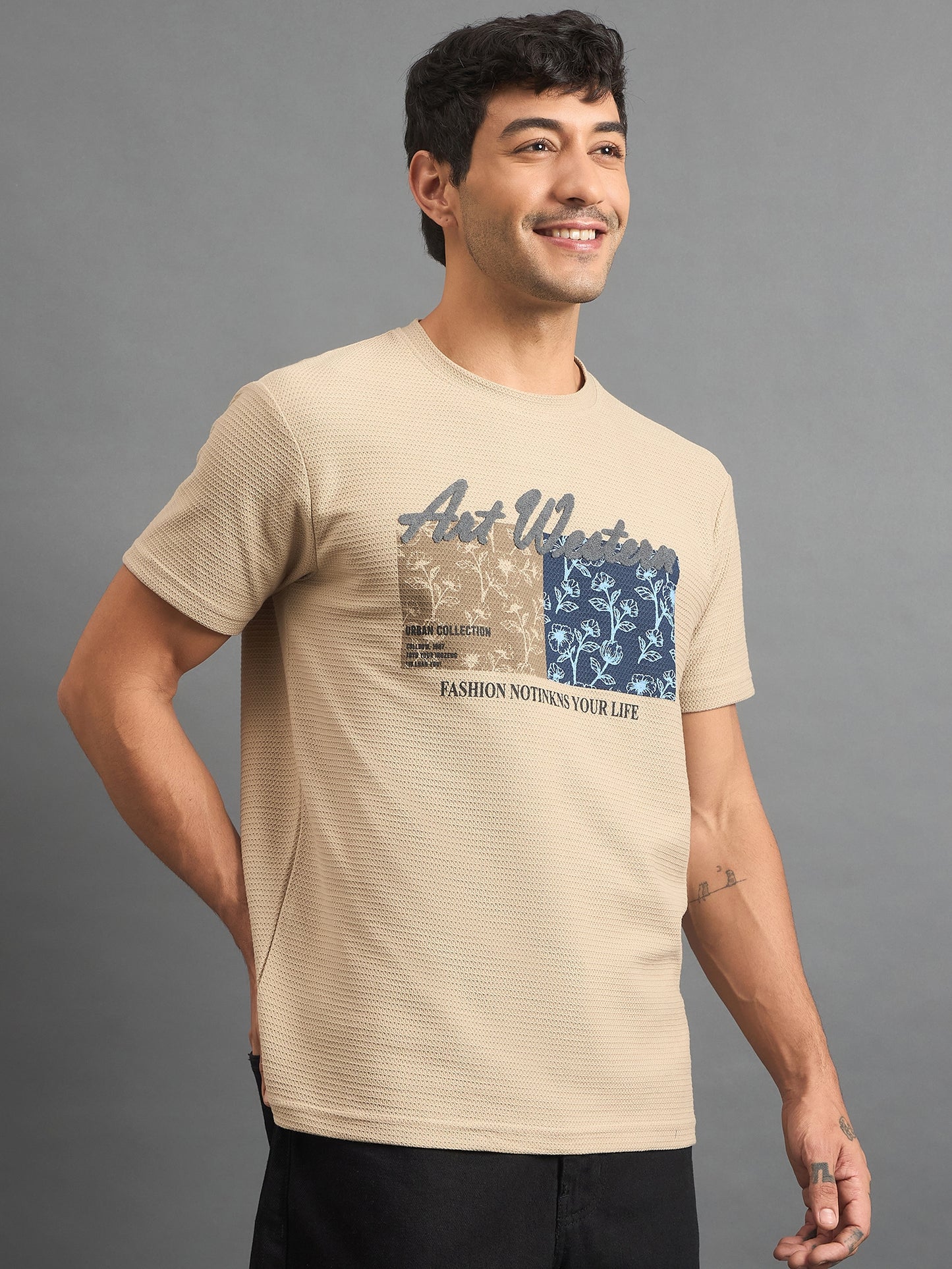 Men Round Neck T-shirt Beige