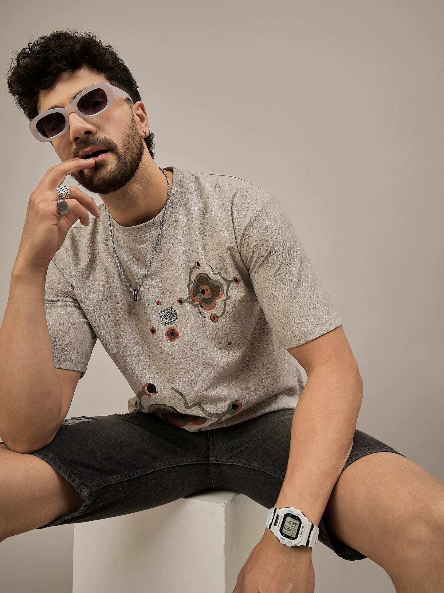 Men Oversized Round Neck Drop Shoulder T-shirt Beige