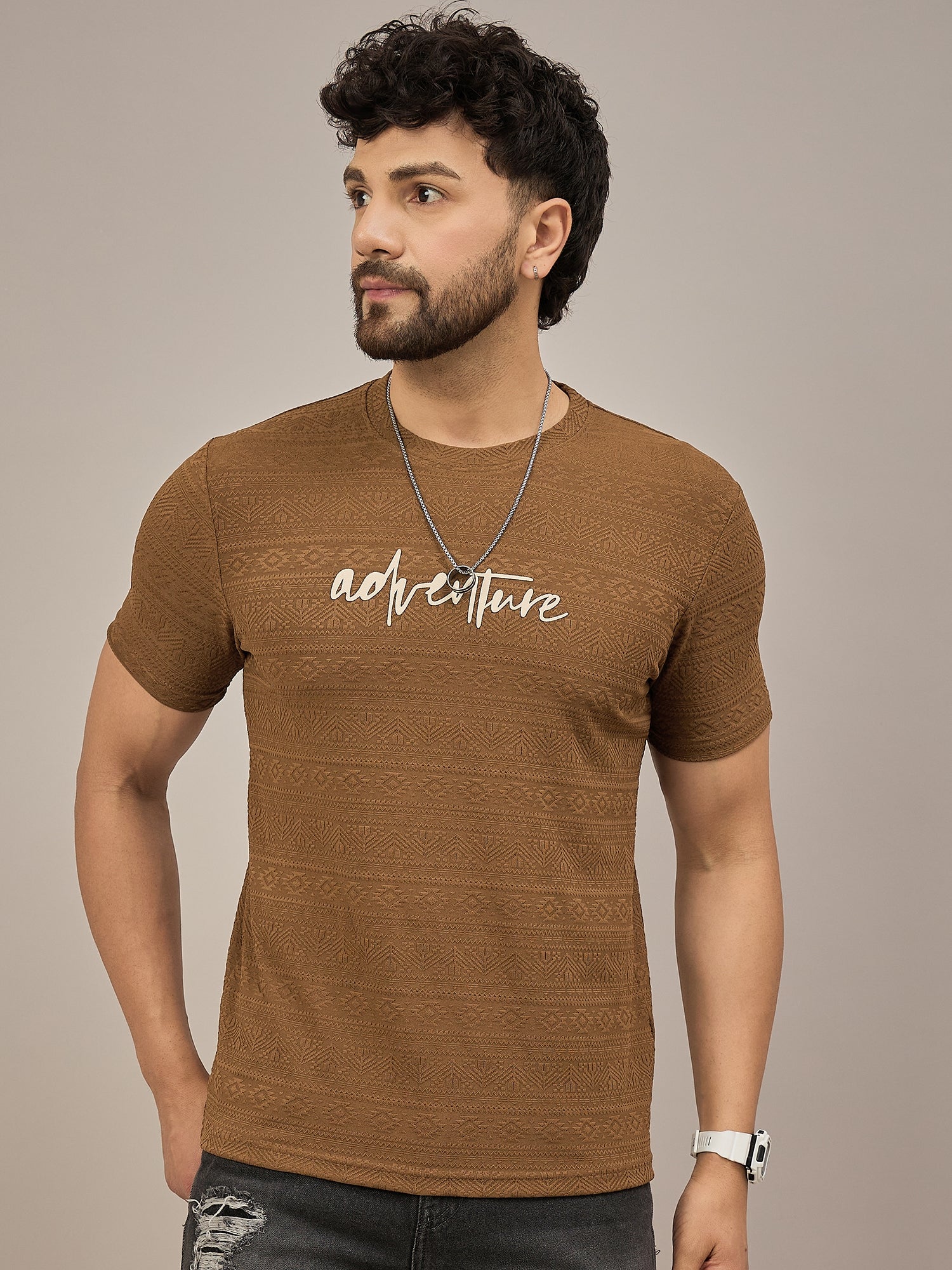 Men Round Neck T-shirt Brown