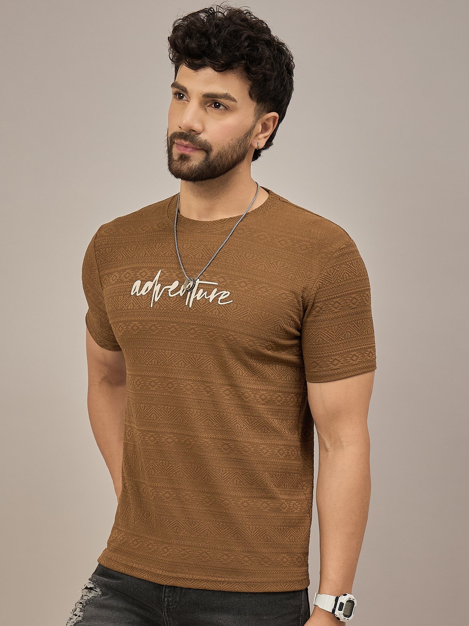 Men Round Neck T-shirt Brown