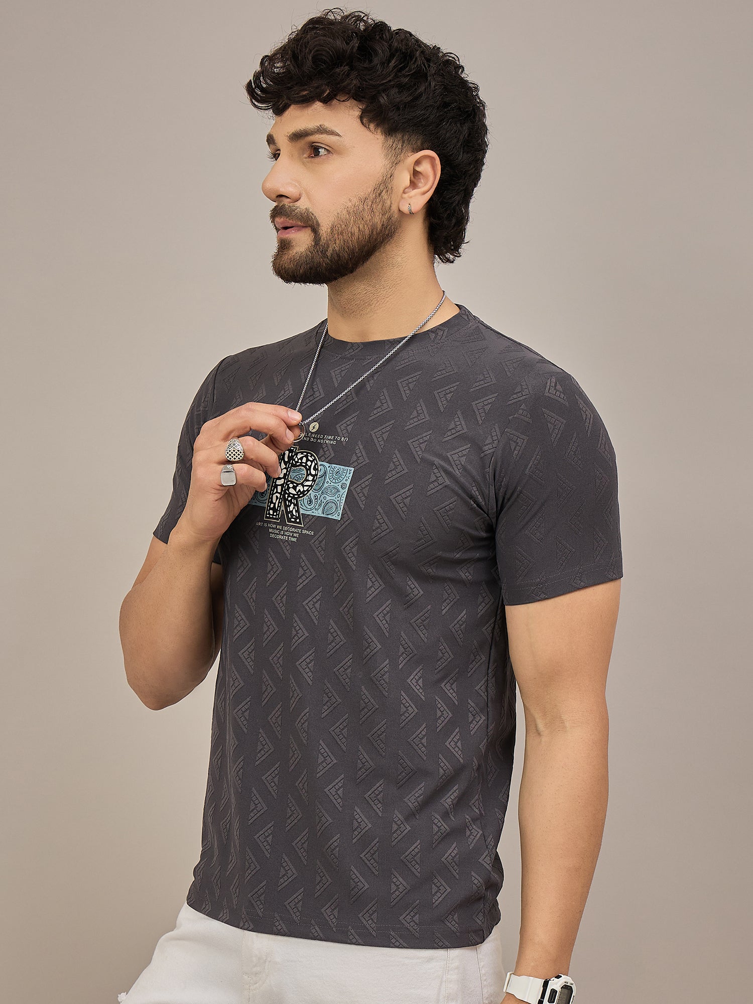 Men Round Neck T-shirt Black