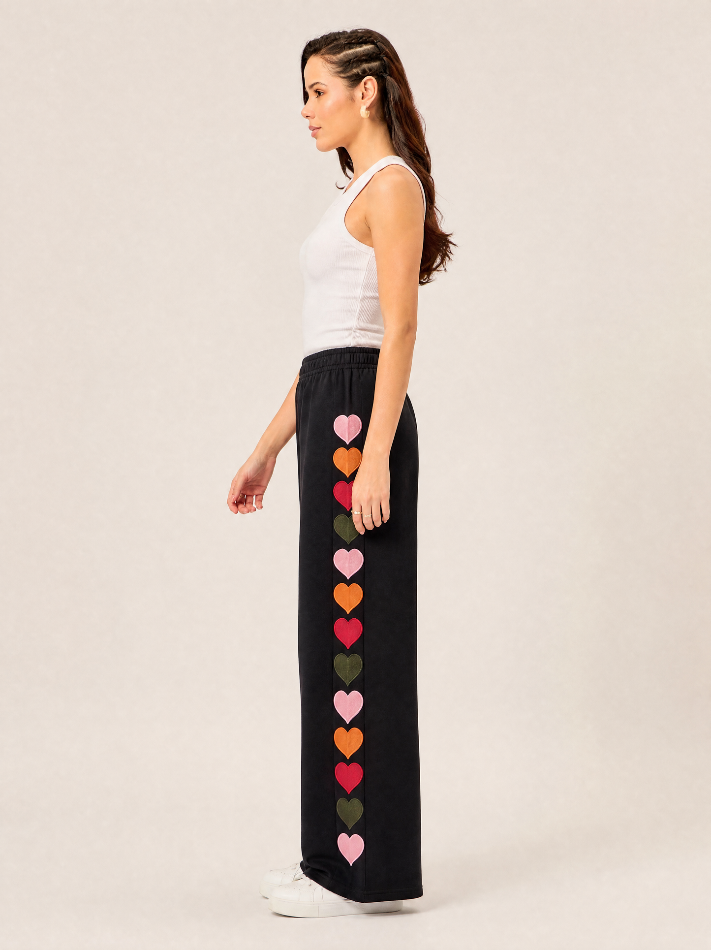 Women Regular Fit Trackpant Black