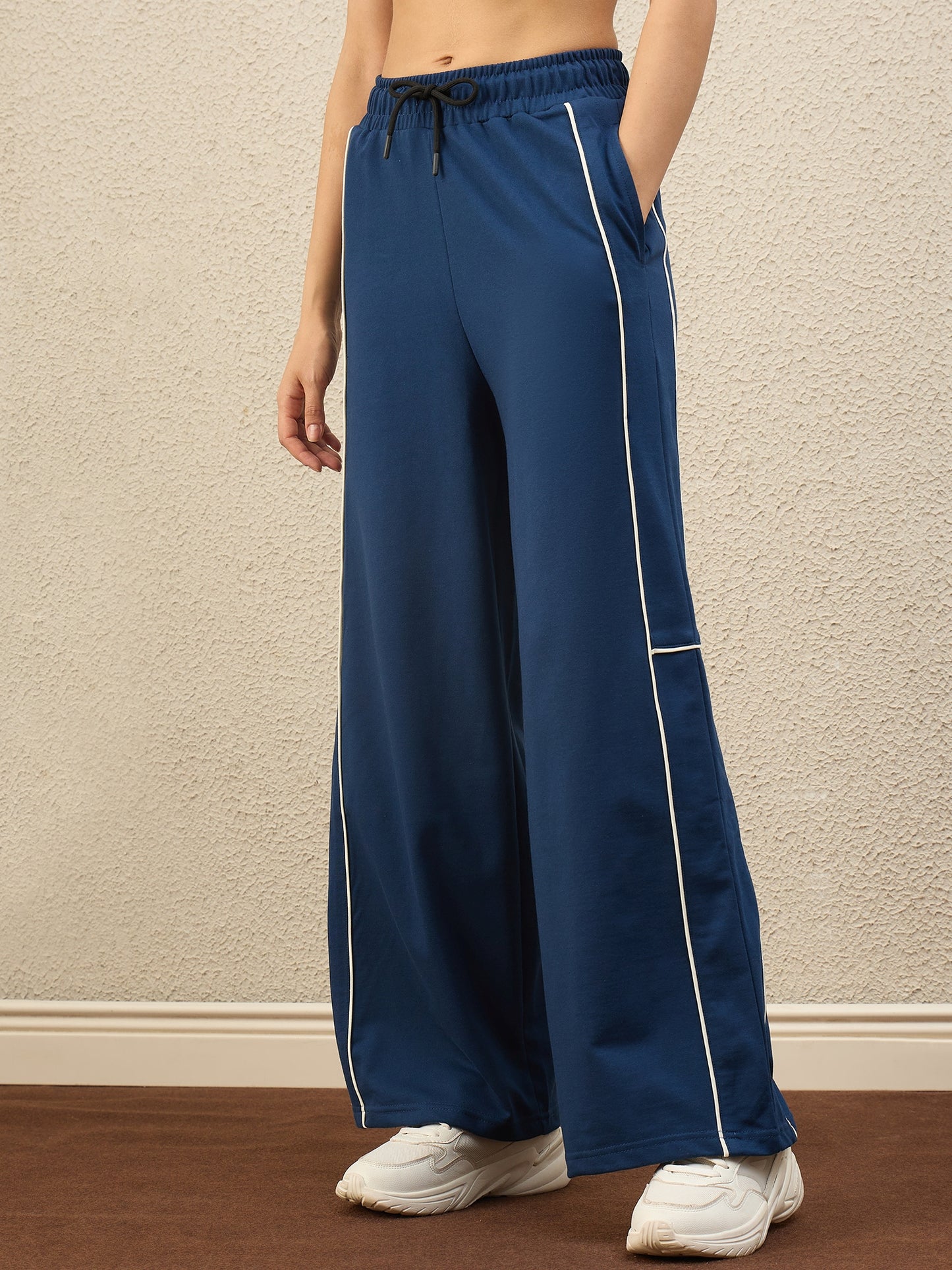 women navy trackpants