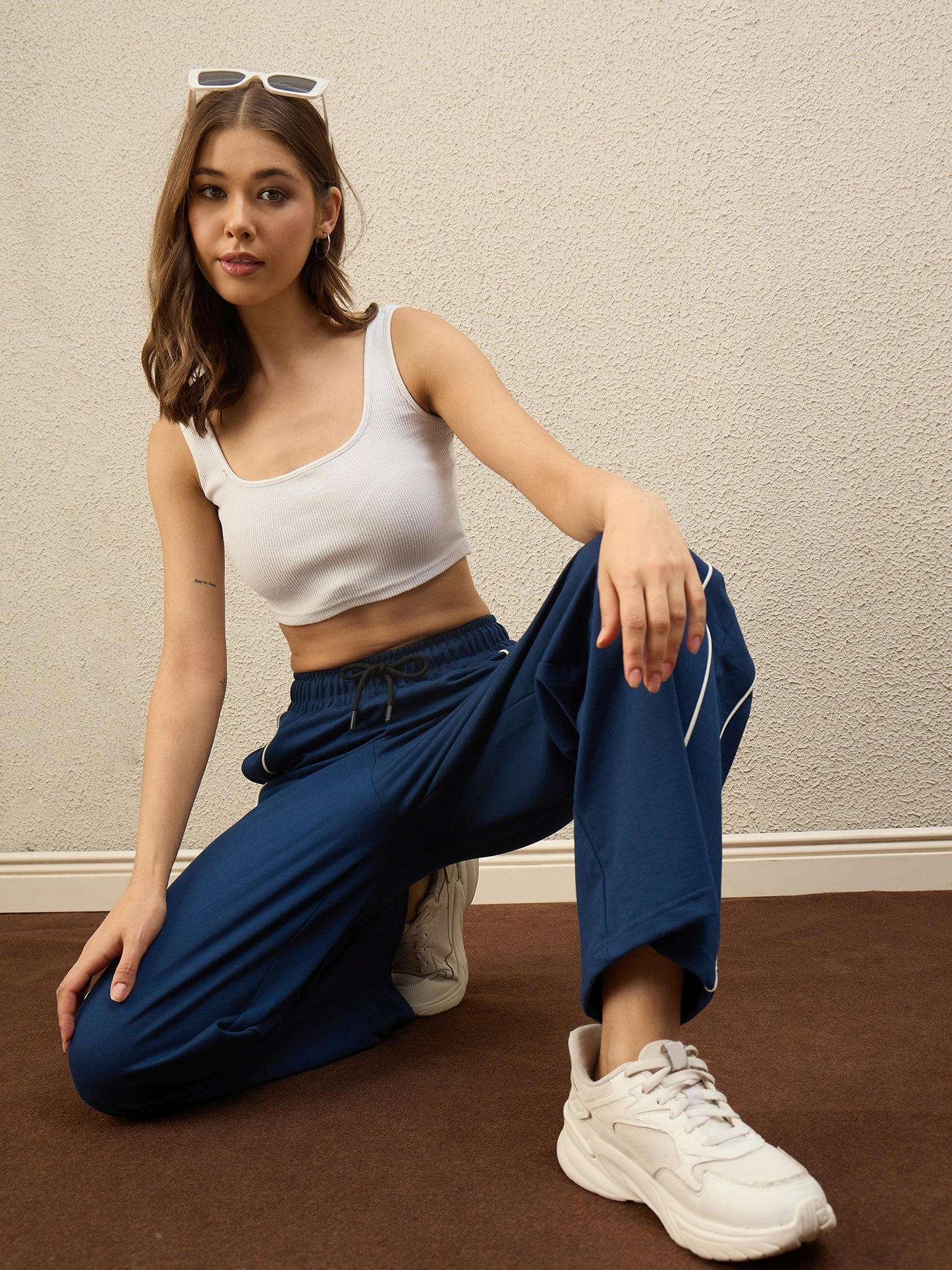 women navy trackpants