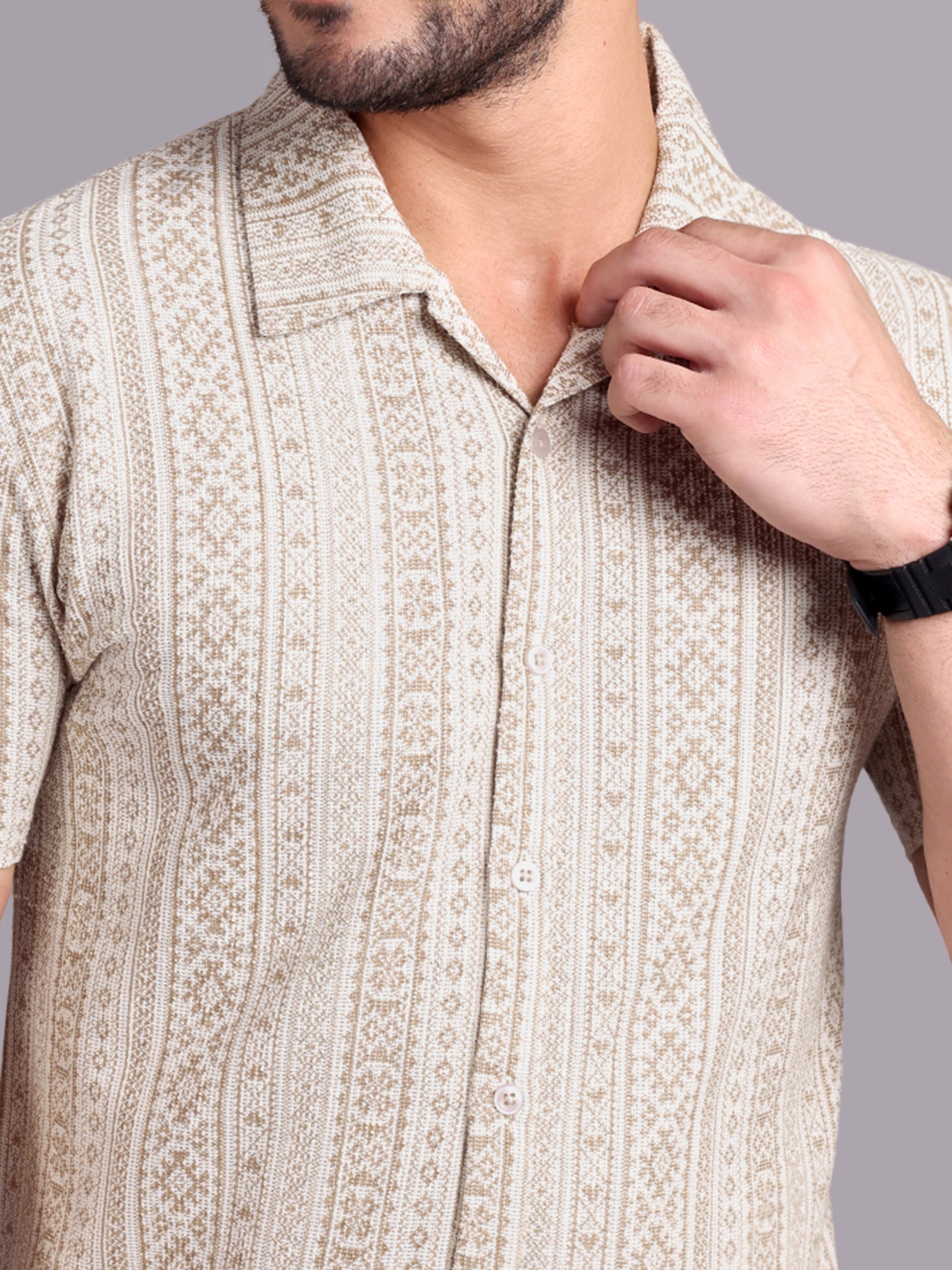 Men Regular Fit Spread Collar Textured Shirt Beige - Reprise