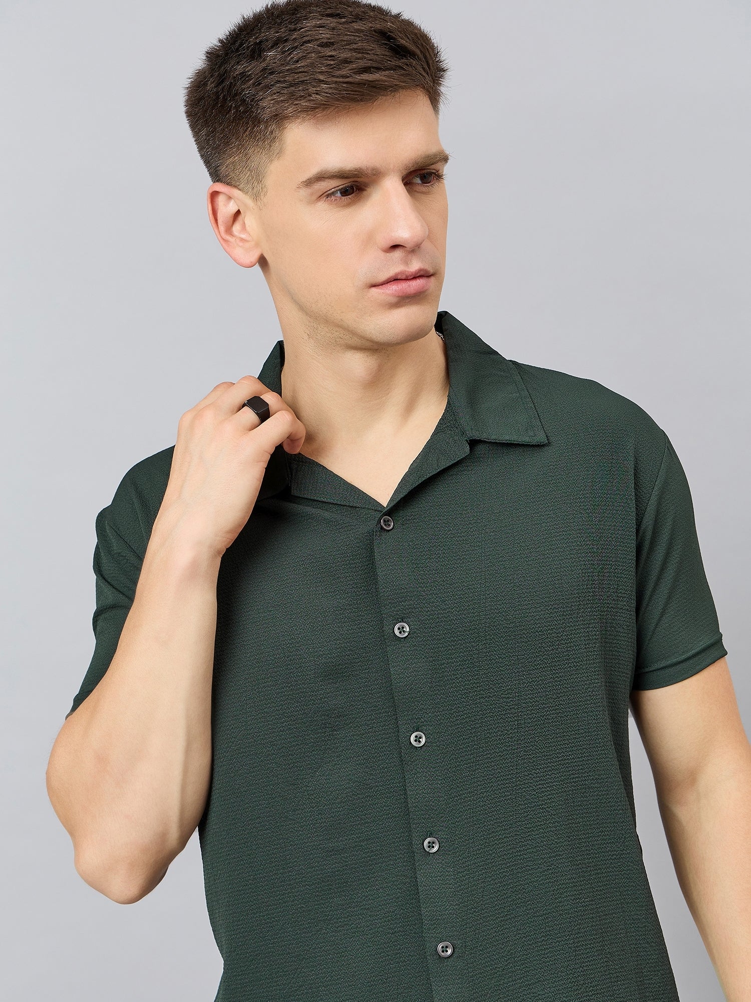 Regular Fit Spread Collar Shirt - Reprise