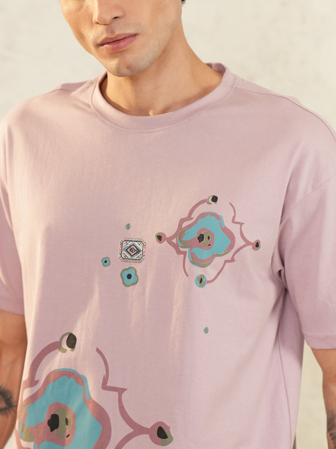 Men Oversized Printed Round Neck Drop Shoulder T-shirt Pink - Reprise